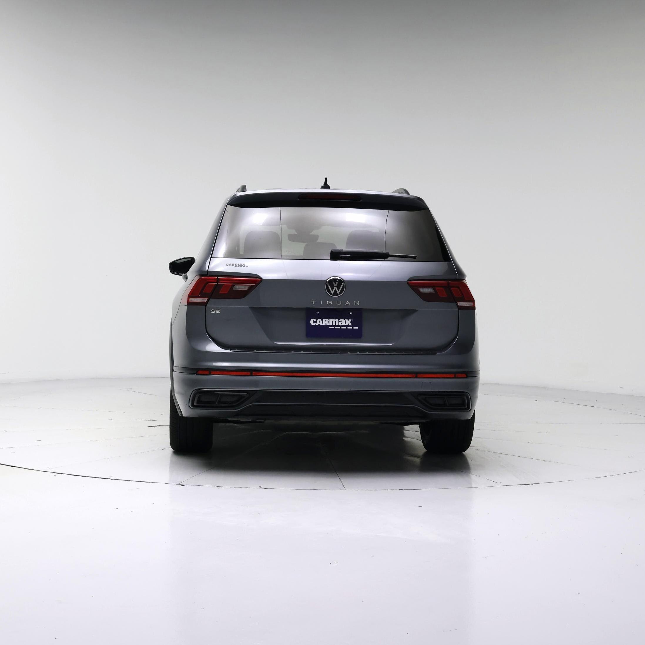 Thumbnail: 2023 Volkswagen Tiguan - 6