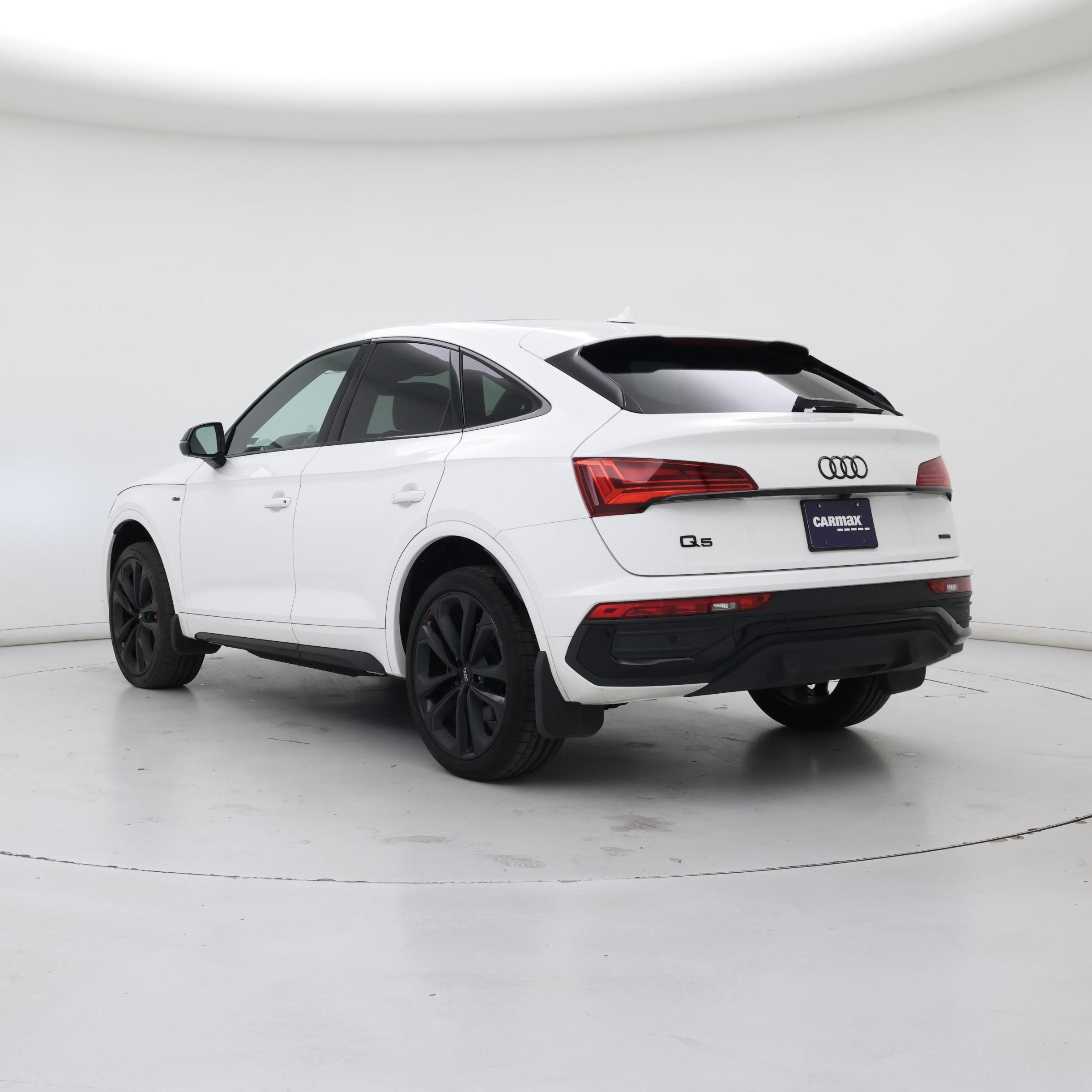 Thumbnail: 2022 Audi Q5 - 2