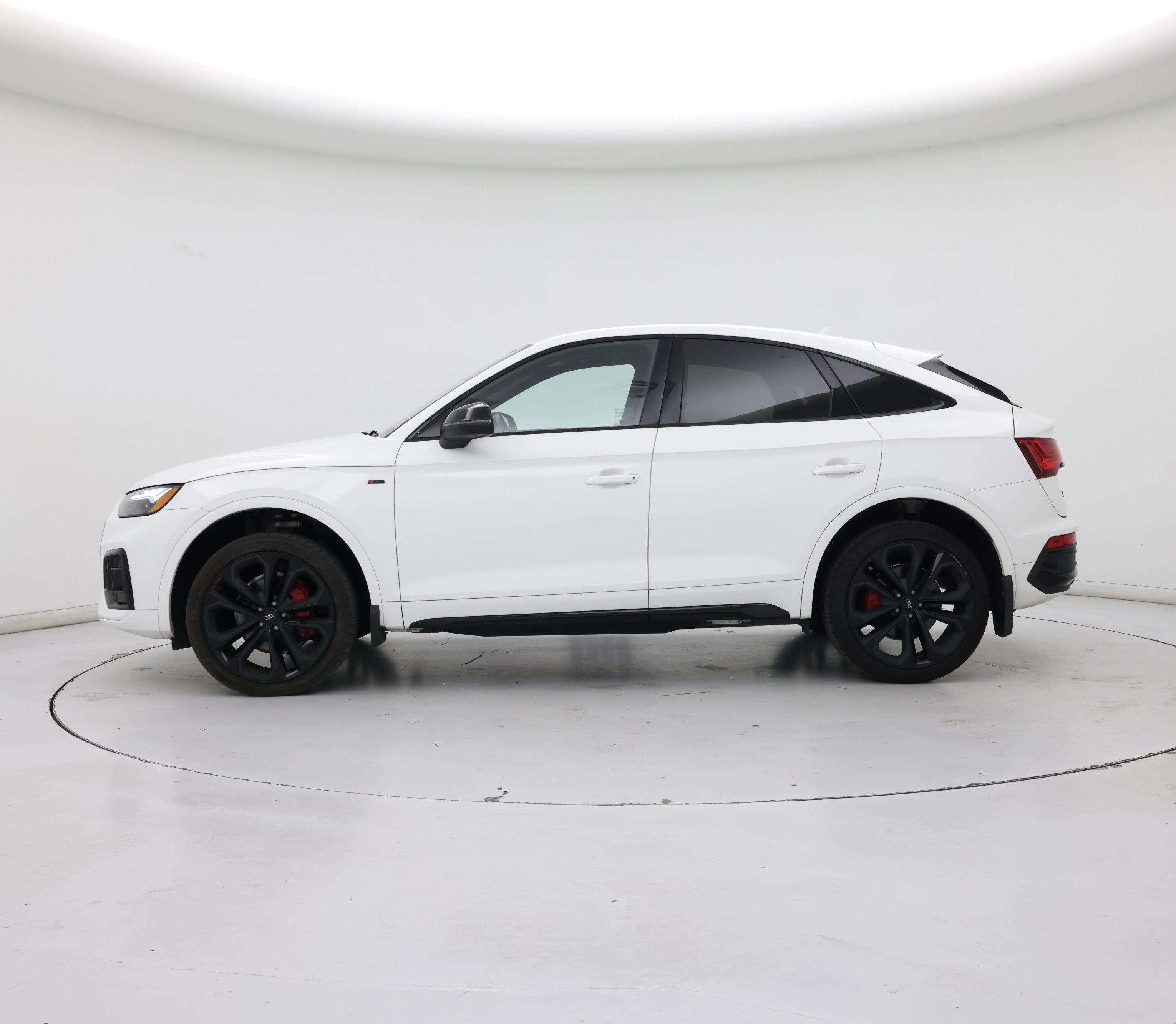 Thumbnail: 2022 Audi Q5 - 3