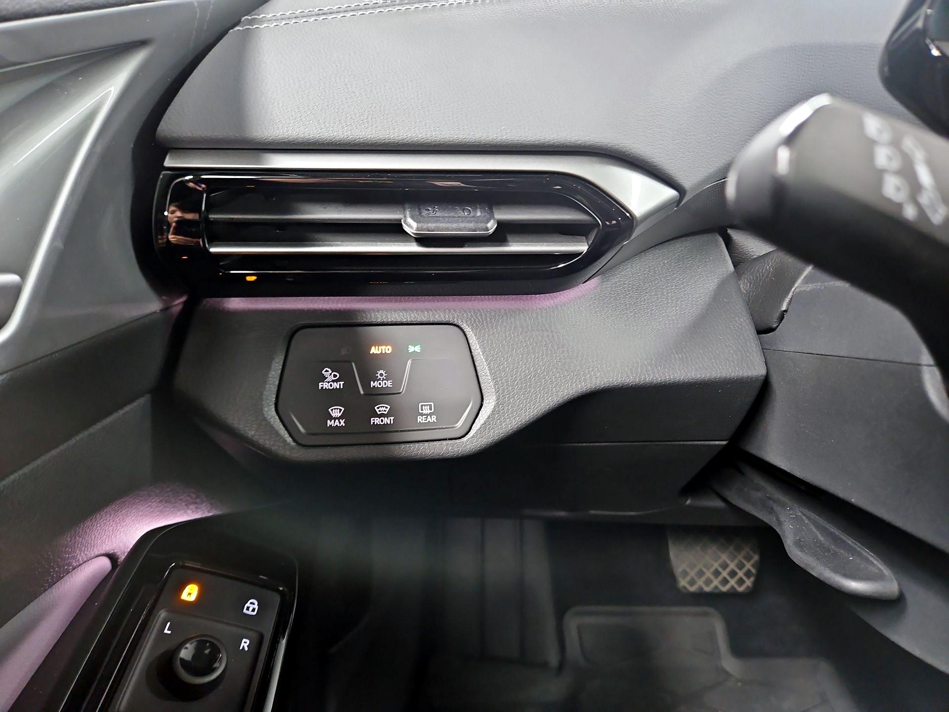 Thumbnail: 2023 Volkswagen ID.4 - 13