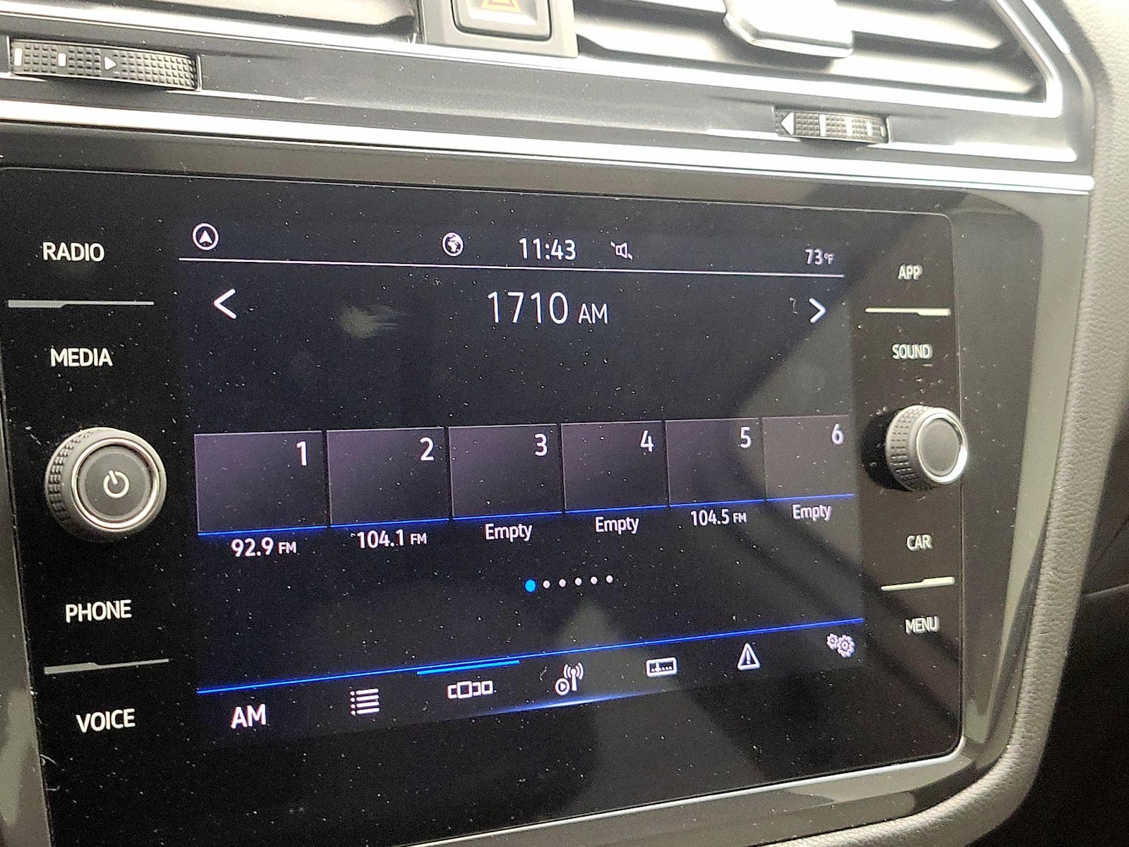 2024 Volkswagen Tiguan S - Photo 16