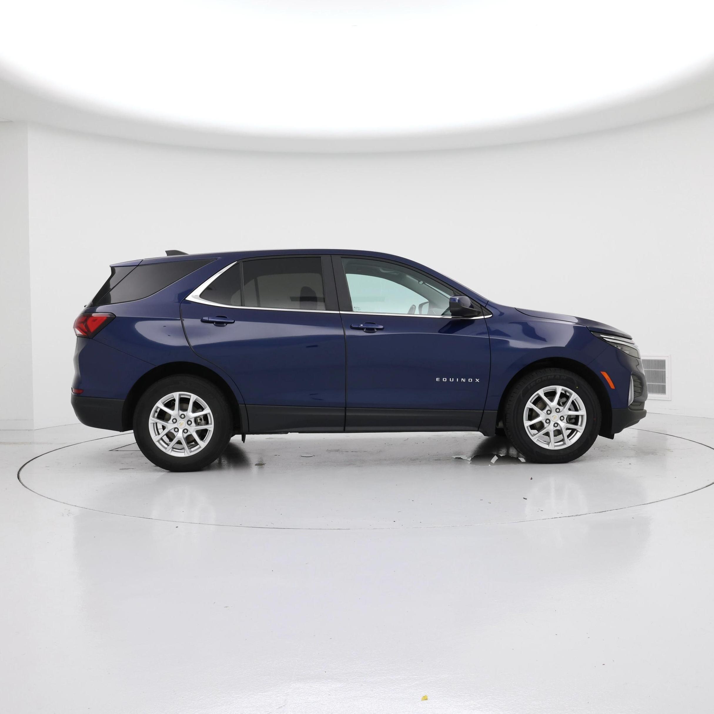 Thumbnail: 2022 Chevrolet Equinox - 7