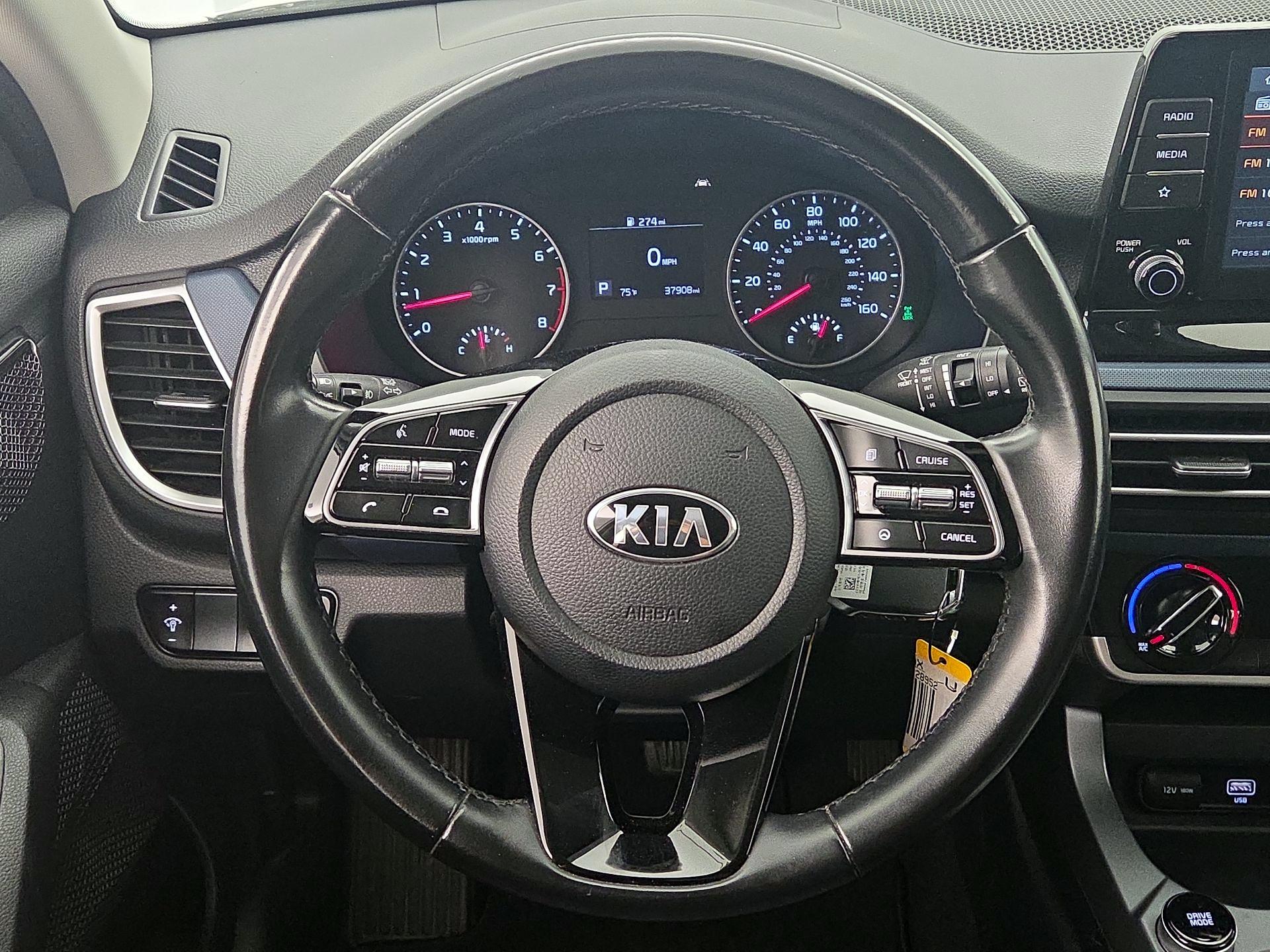 Thumbnail: 2021 Kia Seltos - 10