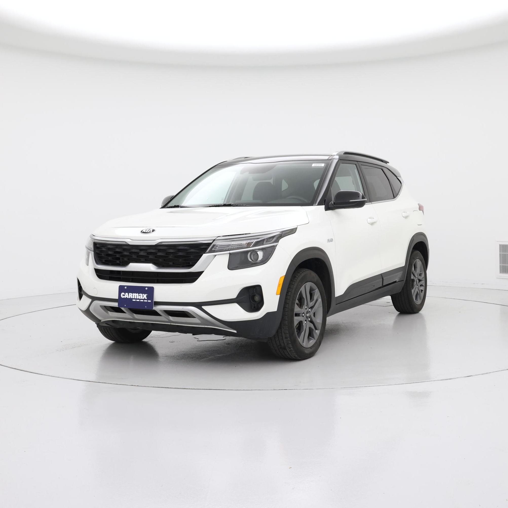 Thumbnail: 2021 Kia Seltos - 4