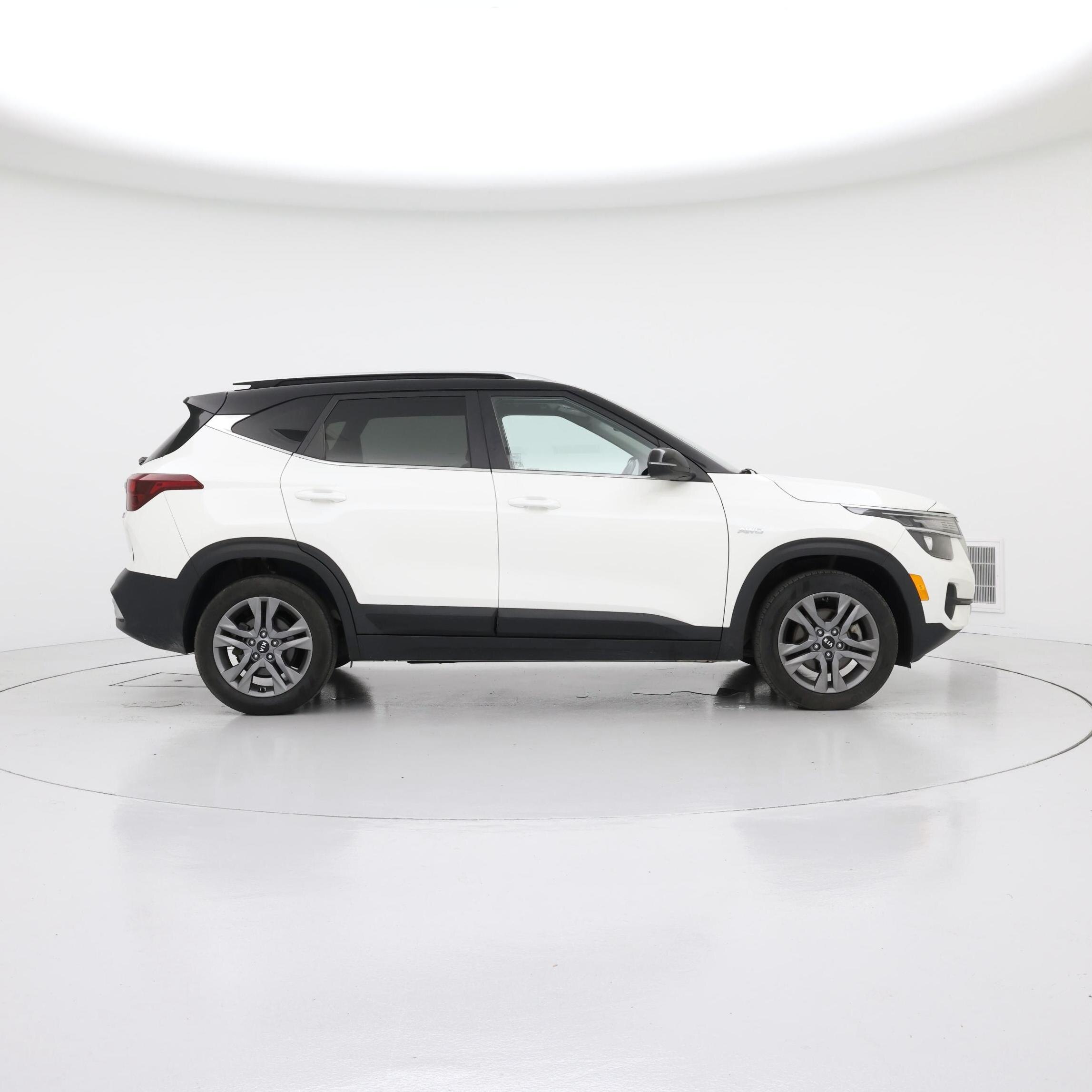 Thumbnail: 2021 Kia Seltos - 7