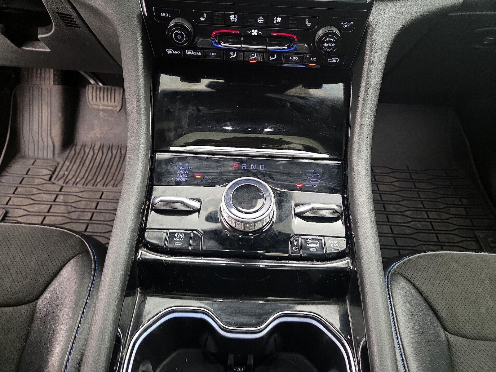 2023 Jeep Grand Cherokee Trailhawk 4xe - Photo 19