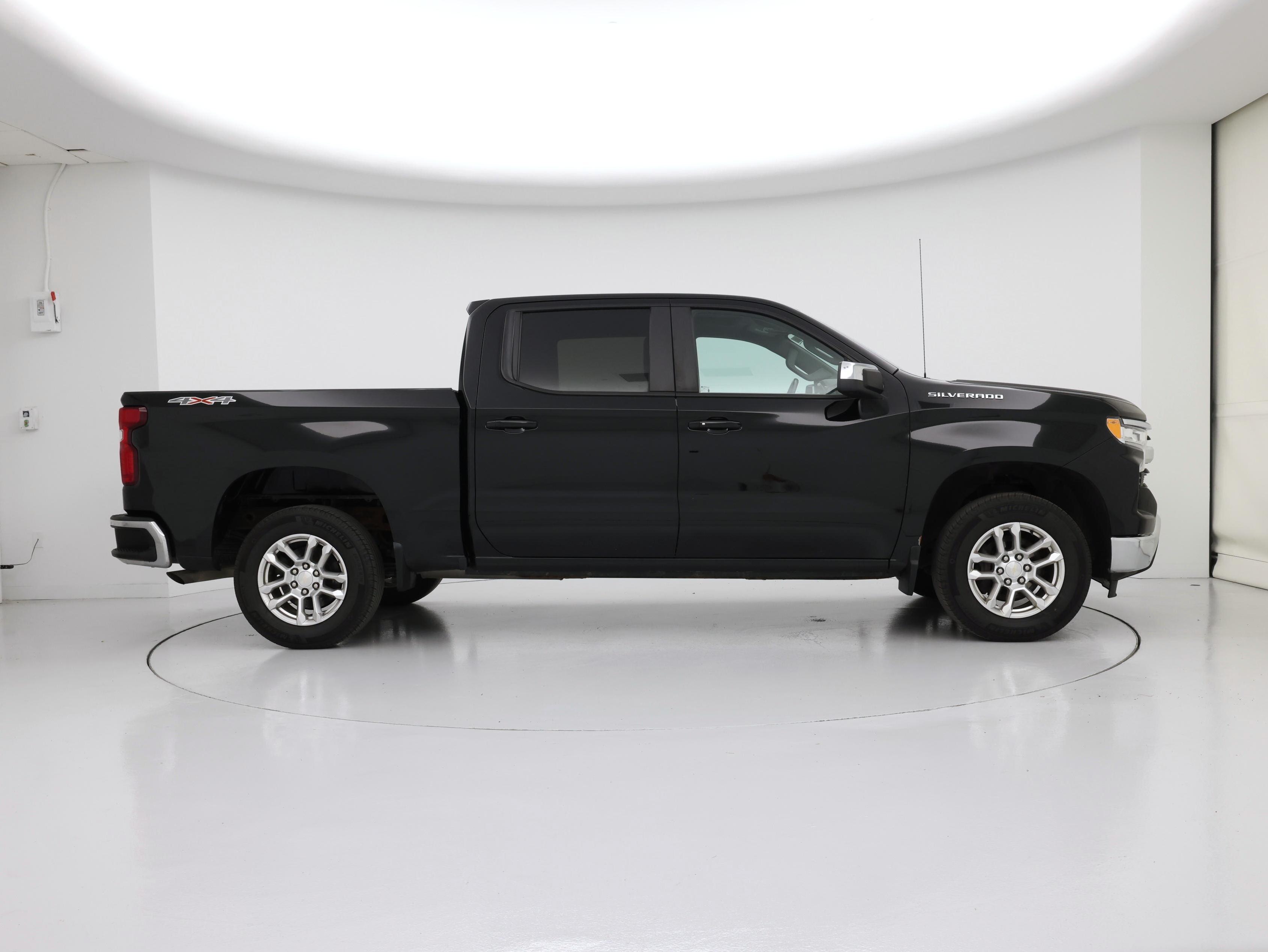 Thumbnail: 2022 Chevrolet Silverado 1500 - 7