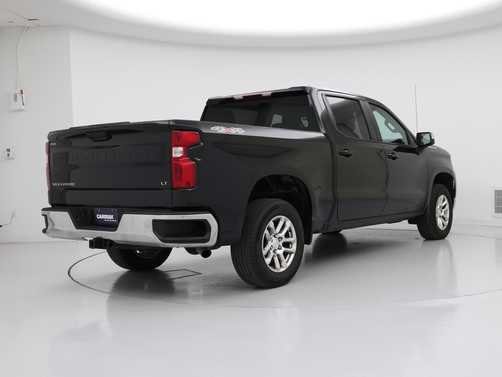 2022 Chevrolet Silverado 1500 LT - Photo 9