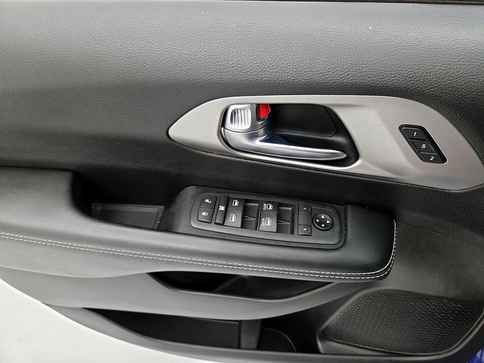 2020 Chrysler Pacifica AWD LAUNCH EDITION - Photo 13
