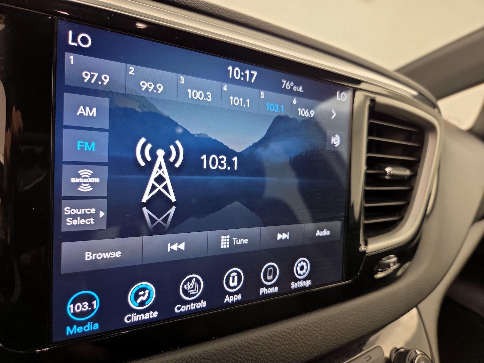 2020 Chrysler Pacifica AWD LAUNCH EDITION - Photo 16