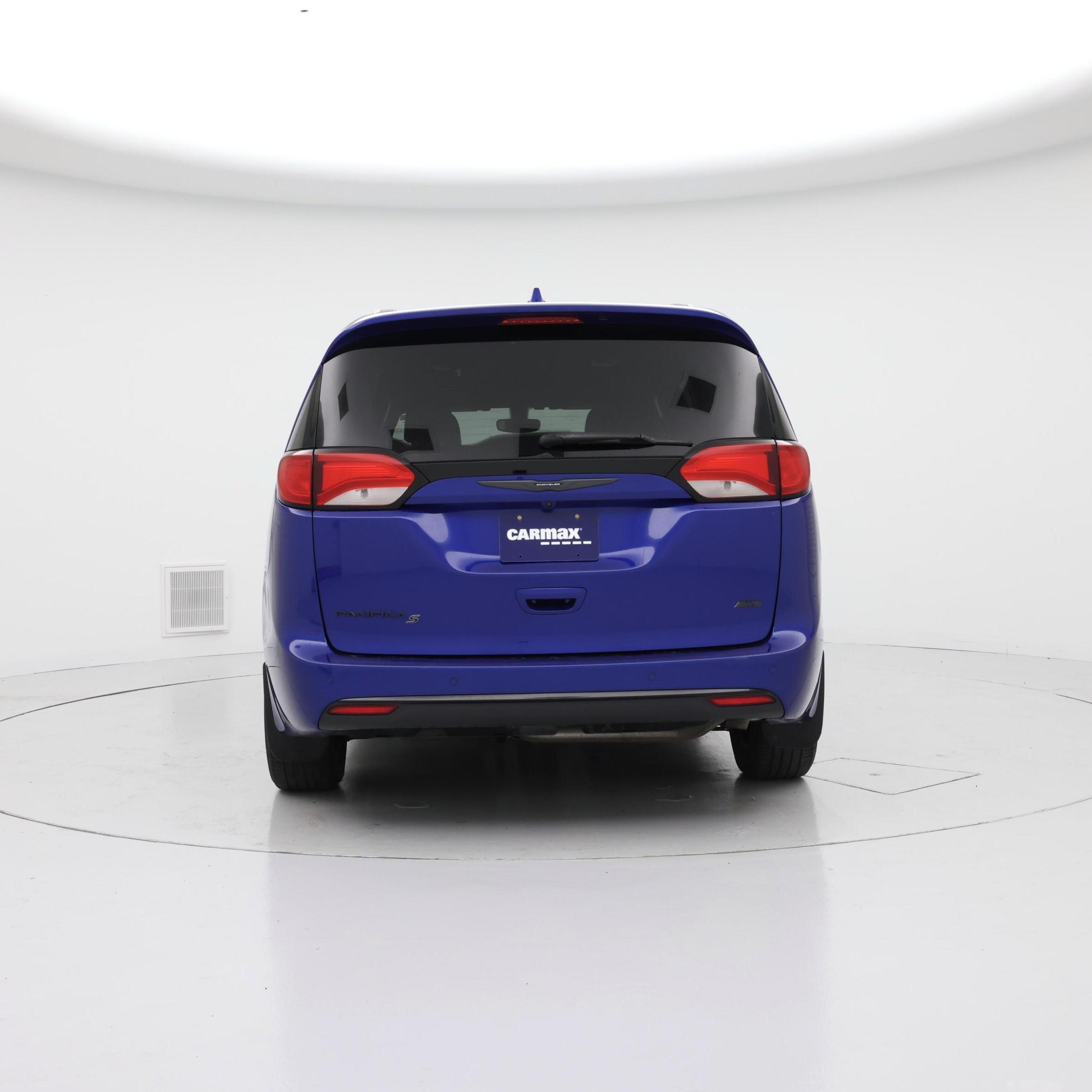 Thumbnail: 2020 Chrysler Pacifica - 6