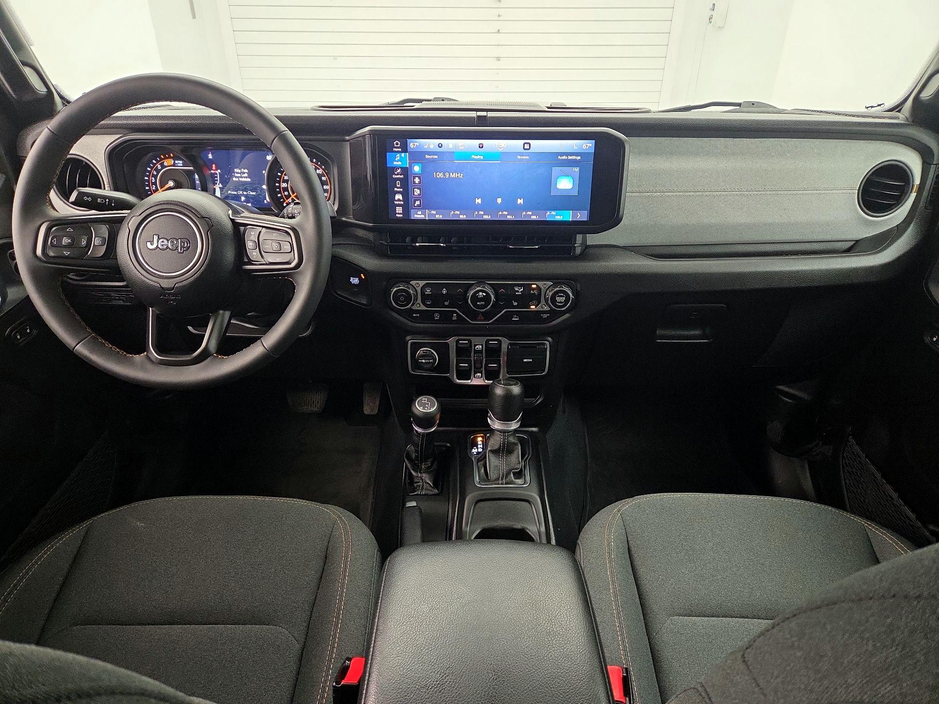Thumbnail: 2024 Jeep Wrangler - 9