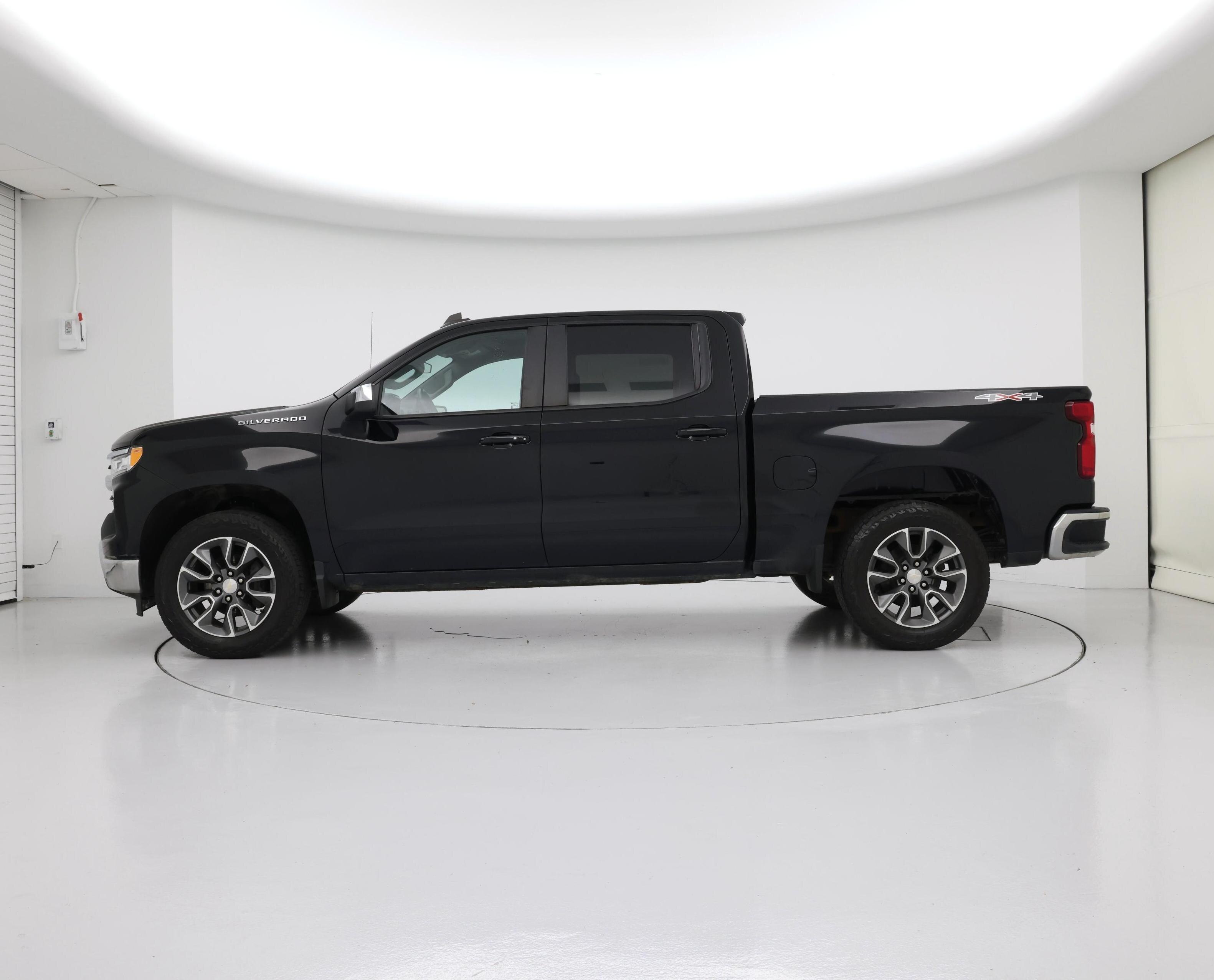Thumbnail: 2023 Chevrolet Silverado 1500 - 3