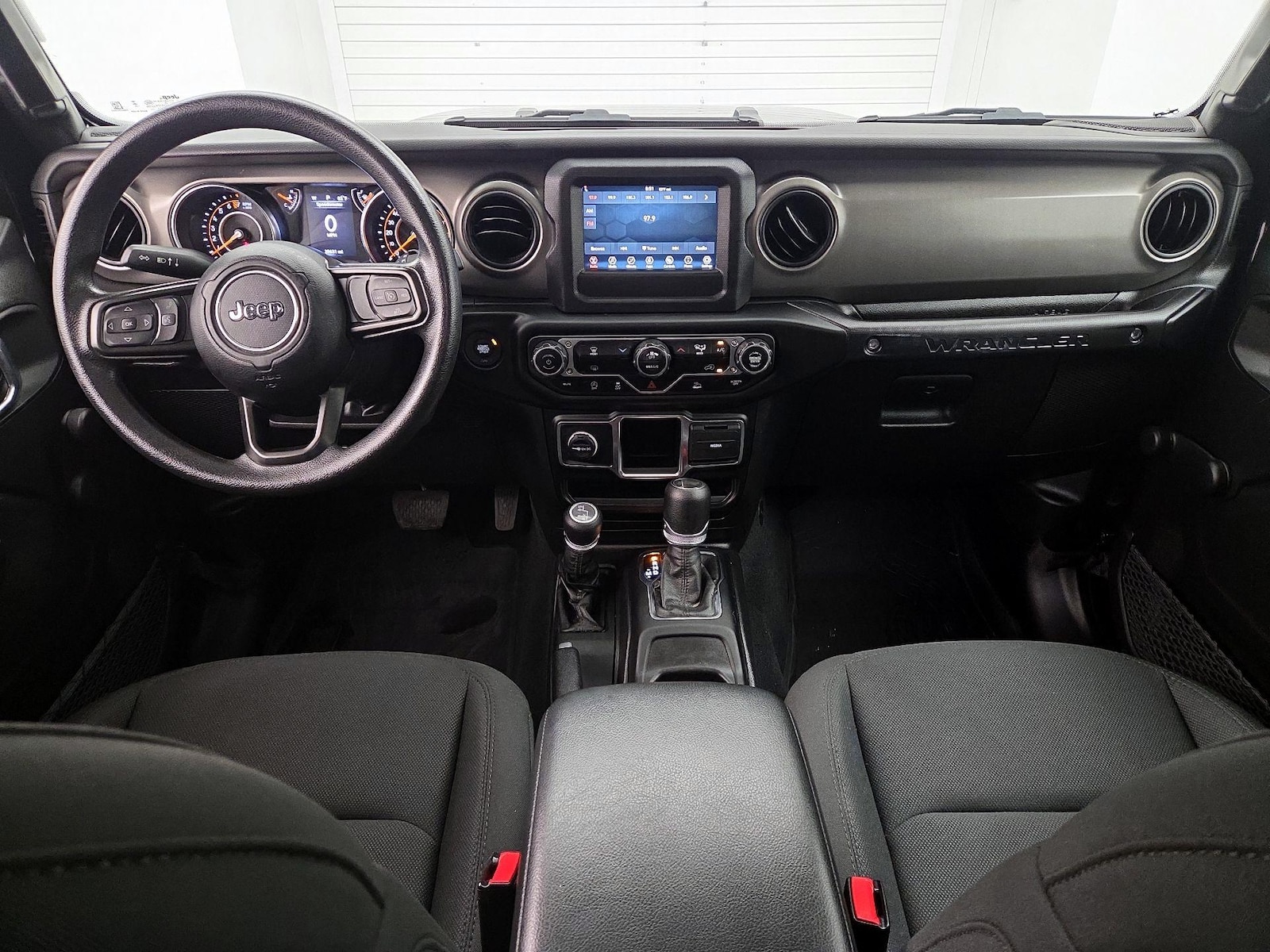 2022 Jeep Wrangler Unlimited Willys Sport - Photo 10