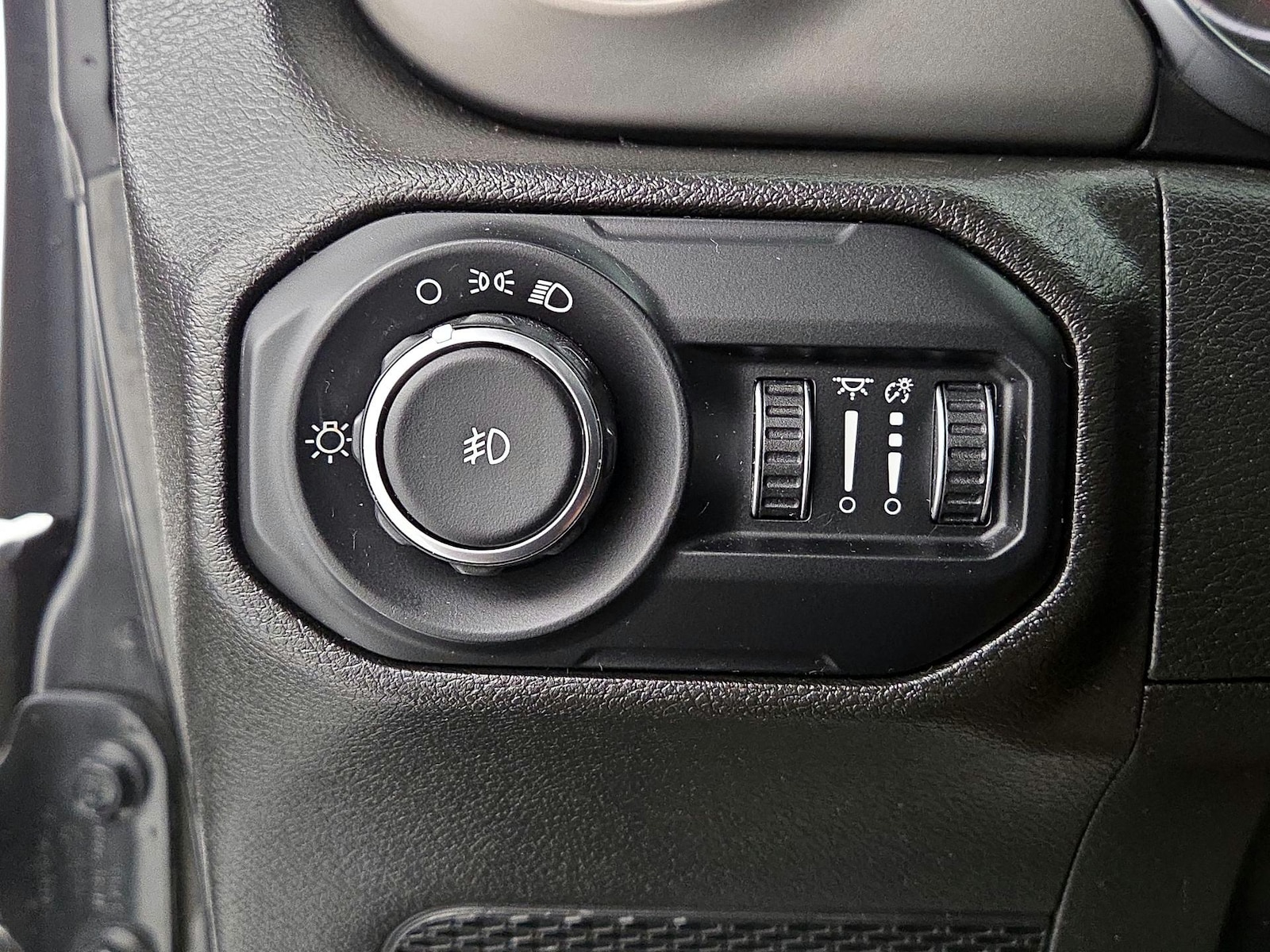 2022 Jeep Wrangler Unlimited Willys Sport - Photo 14
