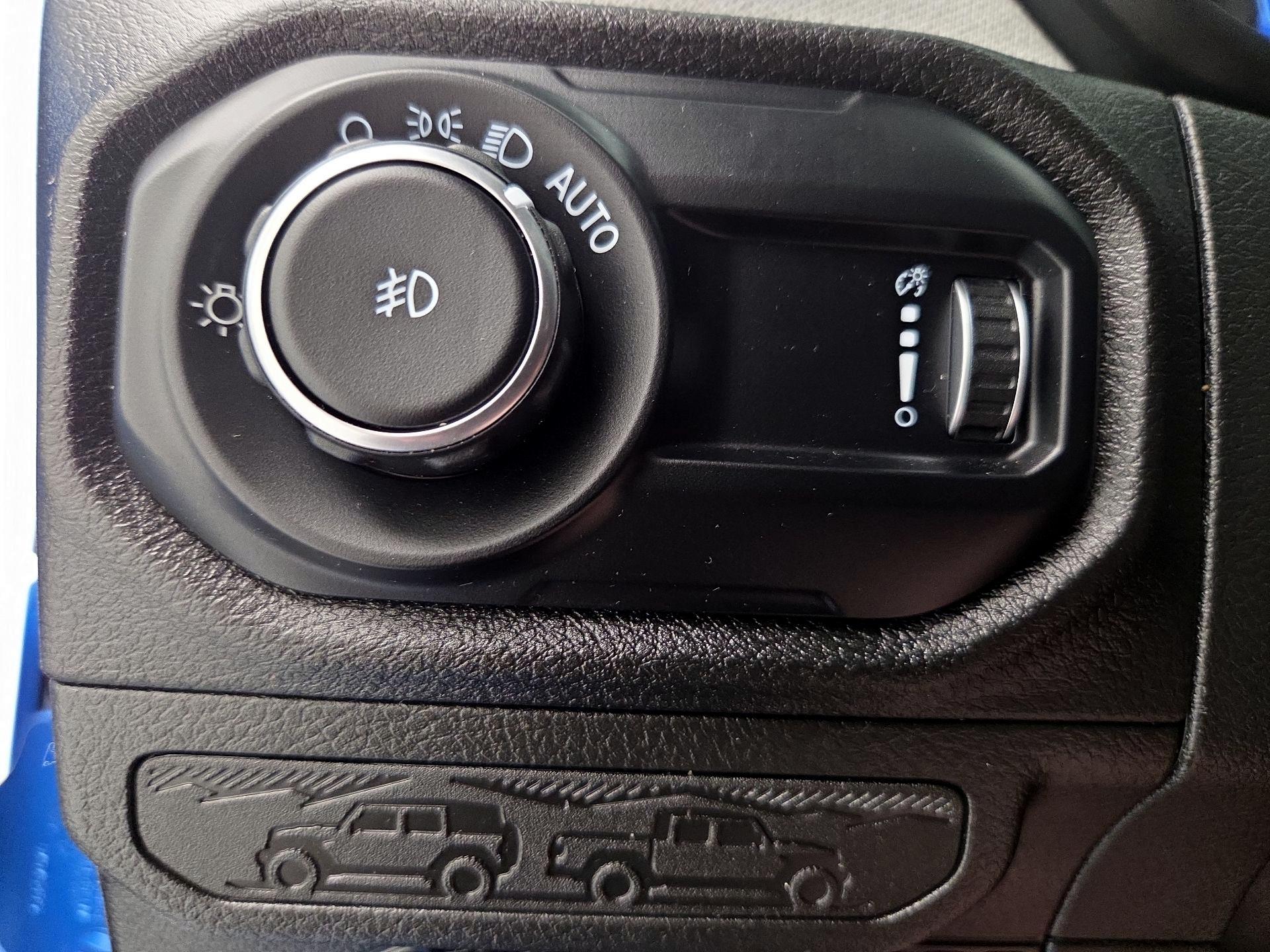 Thumbnail: 2024 Jeep Wrangler - 13