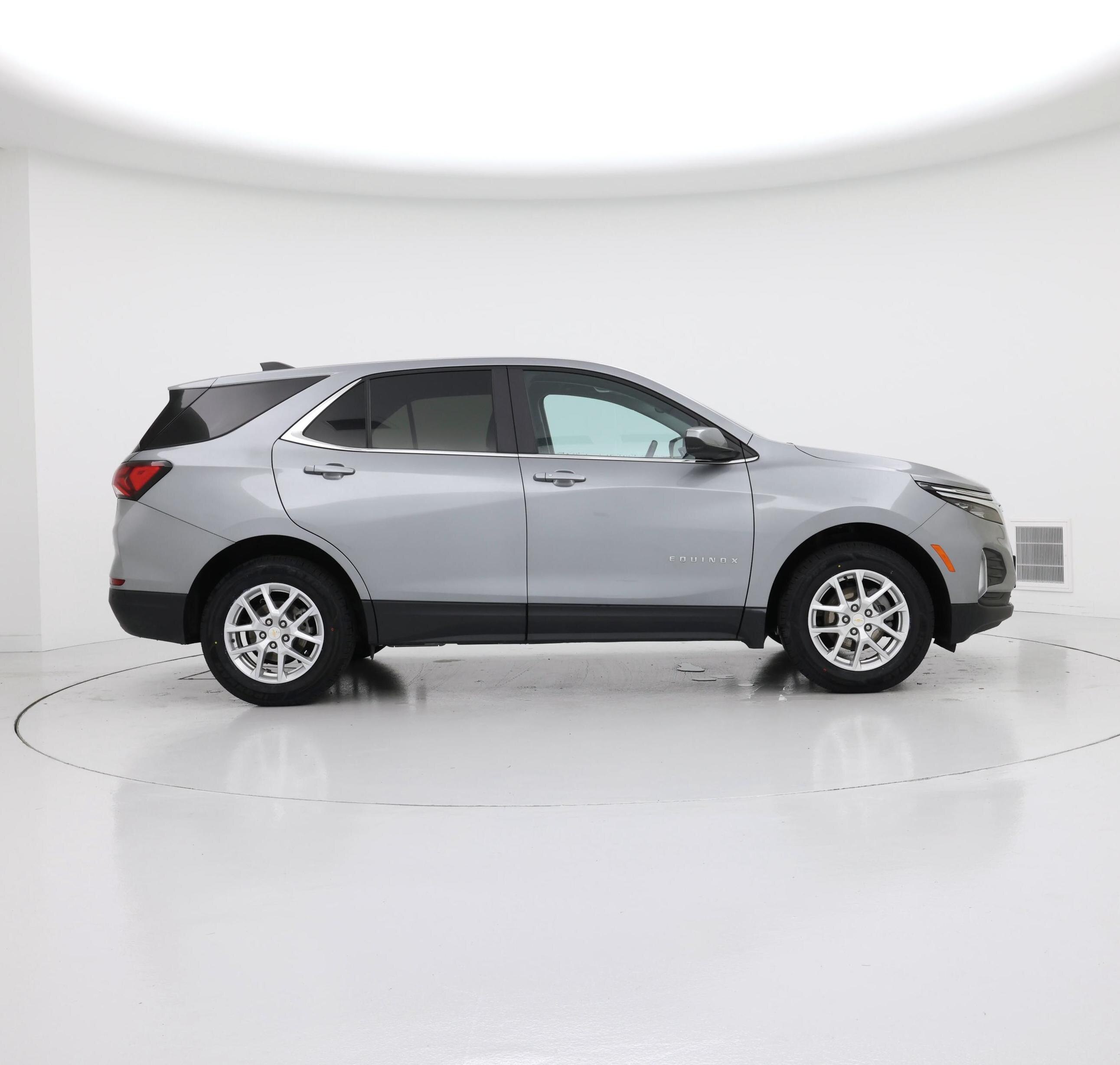 Thumbnail: 2023 Chevrolet Equinox - 7