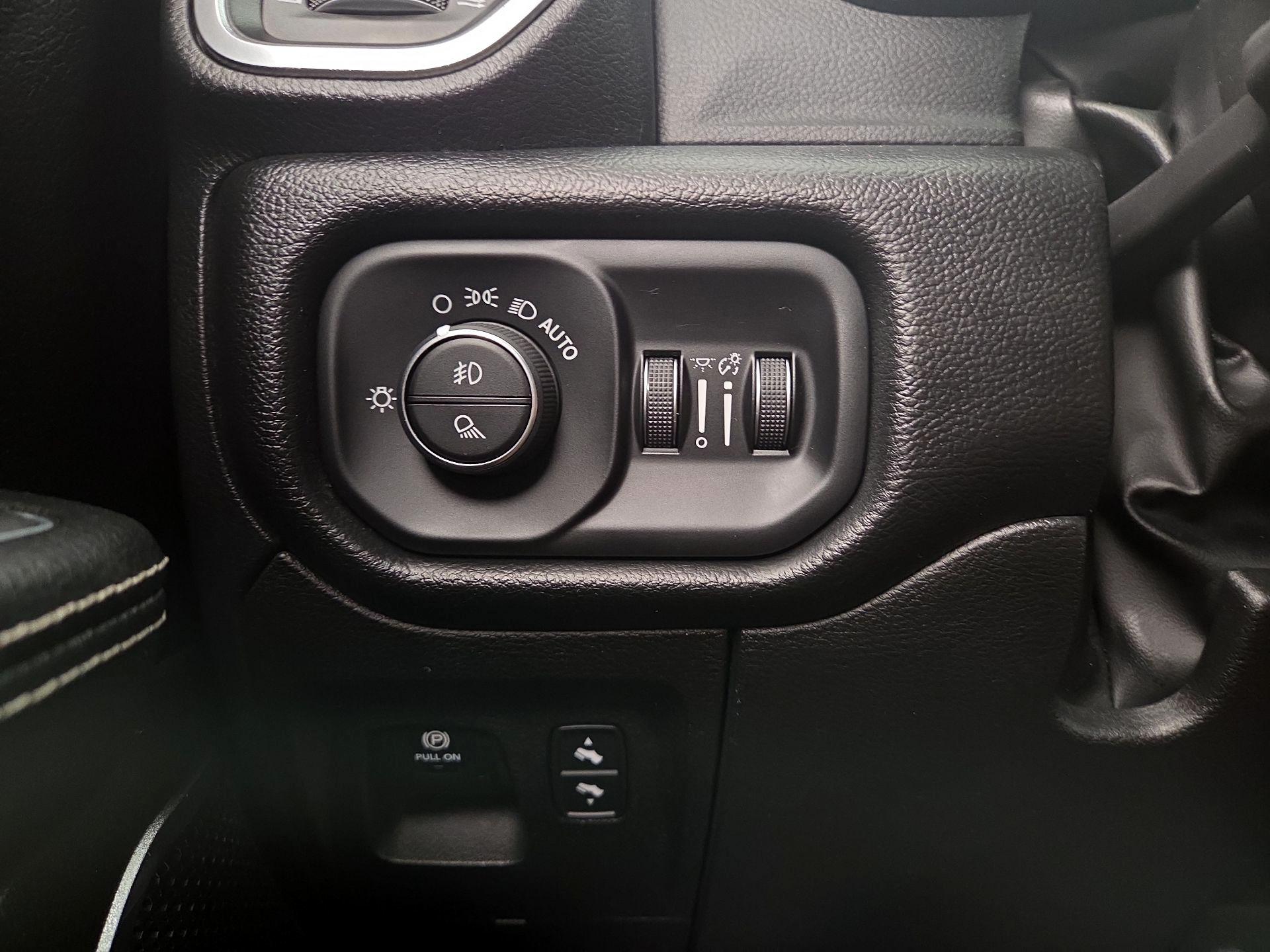 Thumbnail: 2022 RAM 1500 - 13