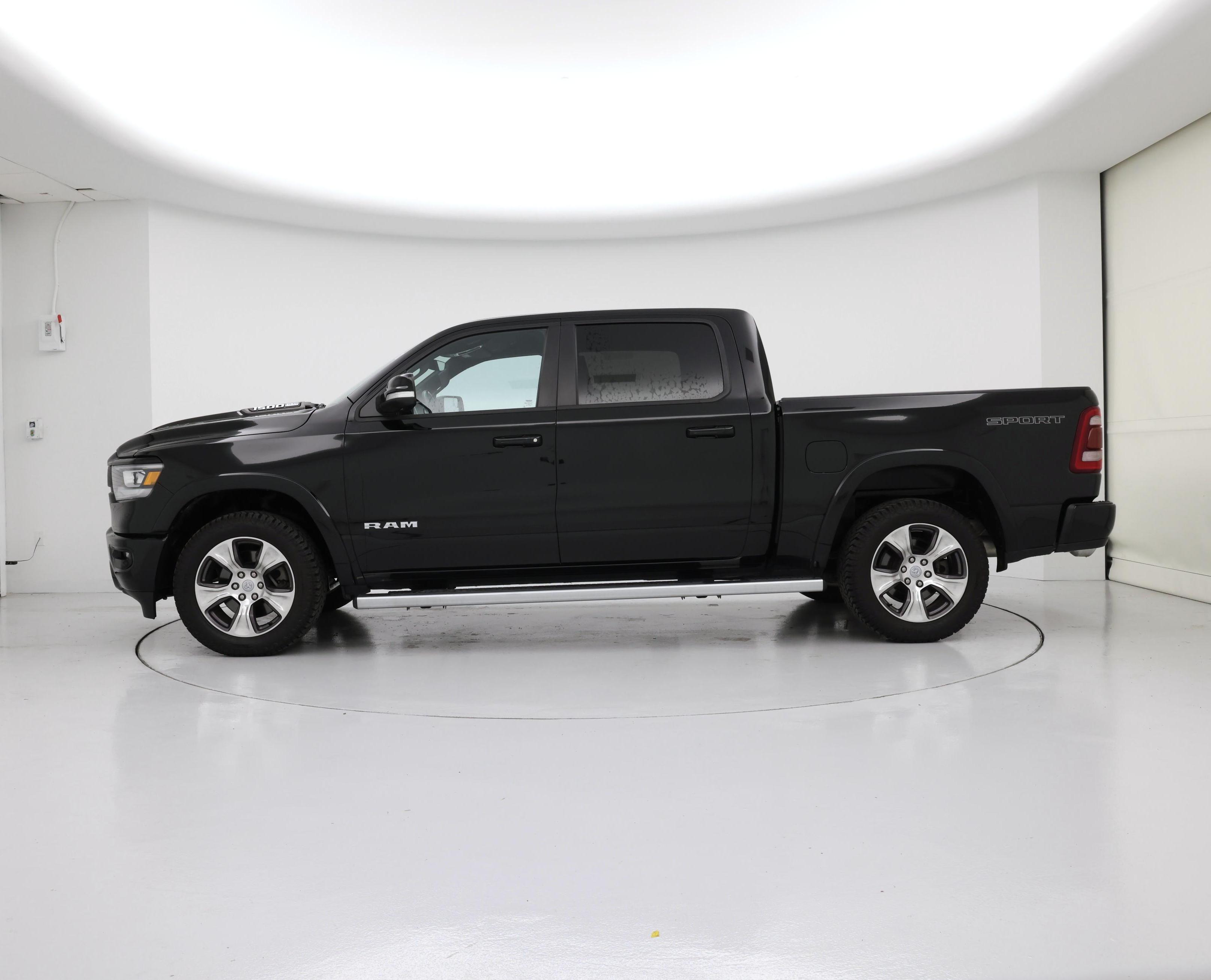 Thumbnail: 2022 RAM 1500 - 3