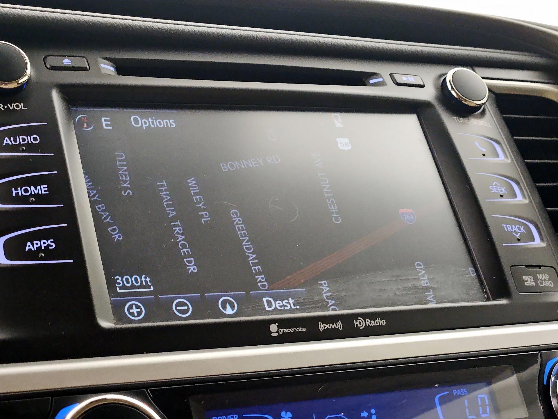 Thumbnail: 2017 Toyota Highlander - 14