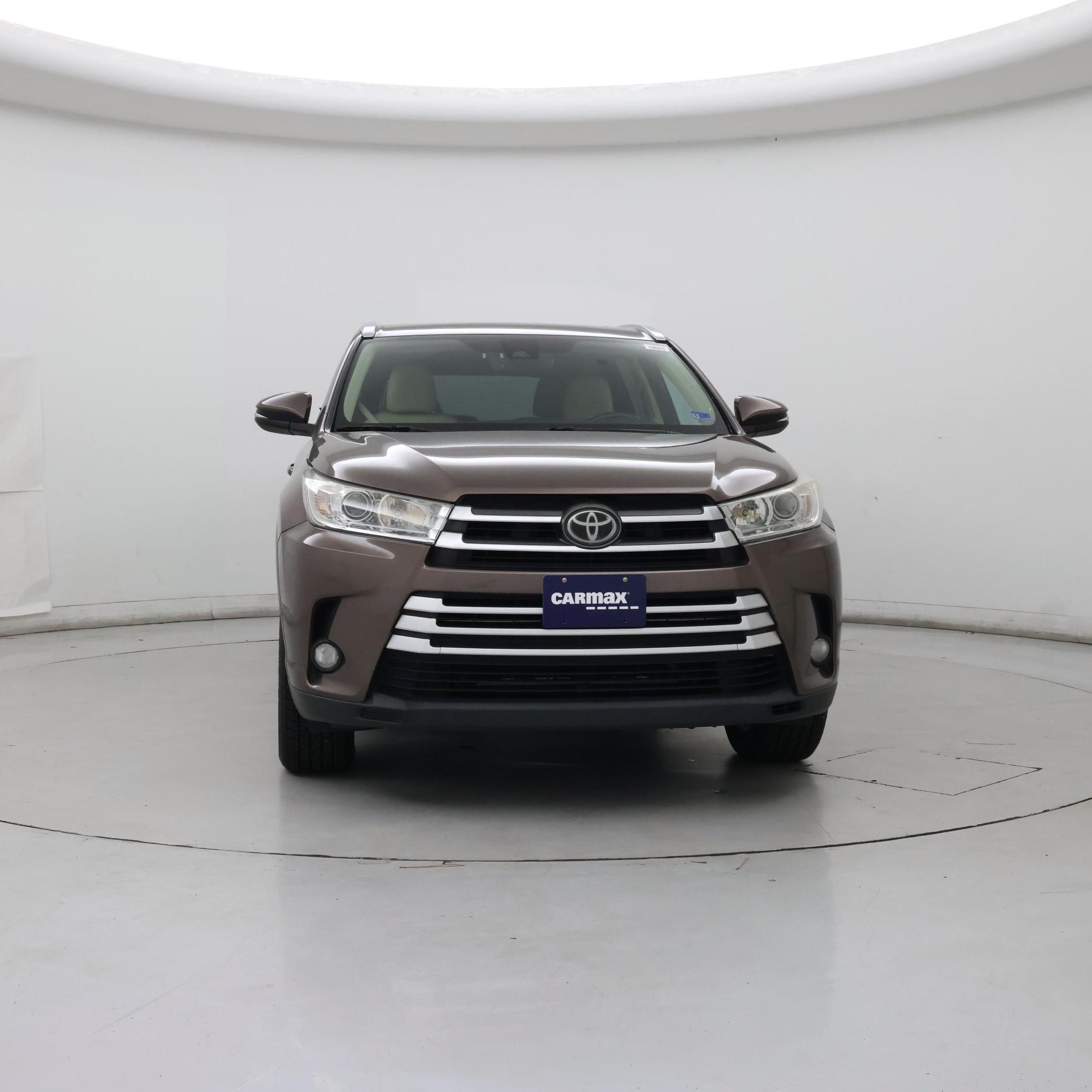 Thumbnail: 2017 Toyota Highlander - 5