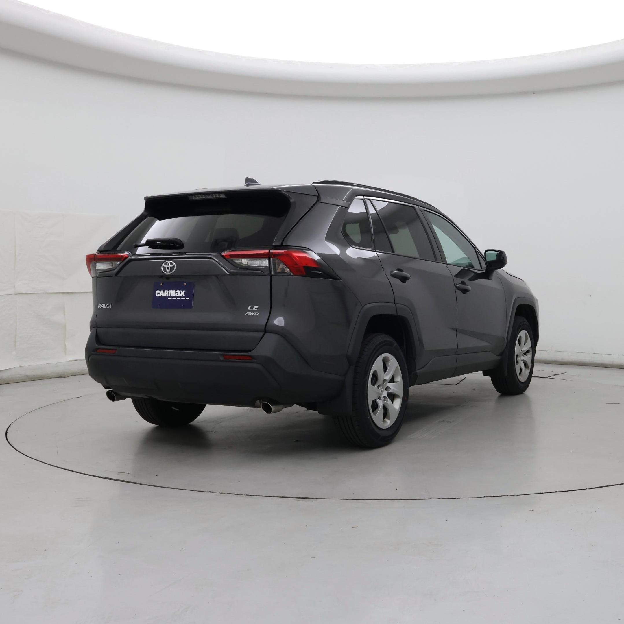 Thumbnail: 2019 Toyota RAV4 - 8