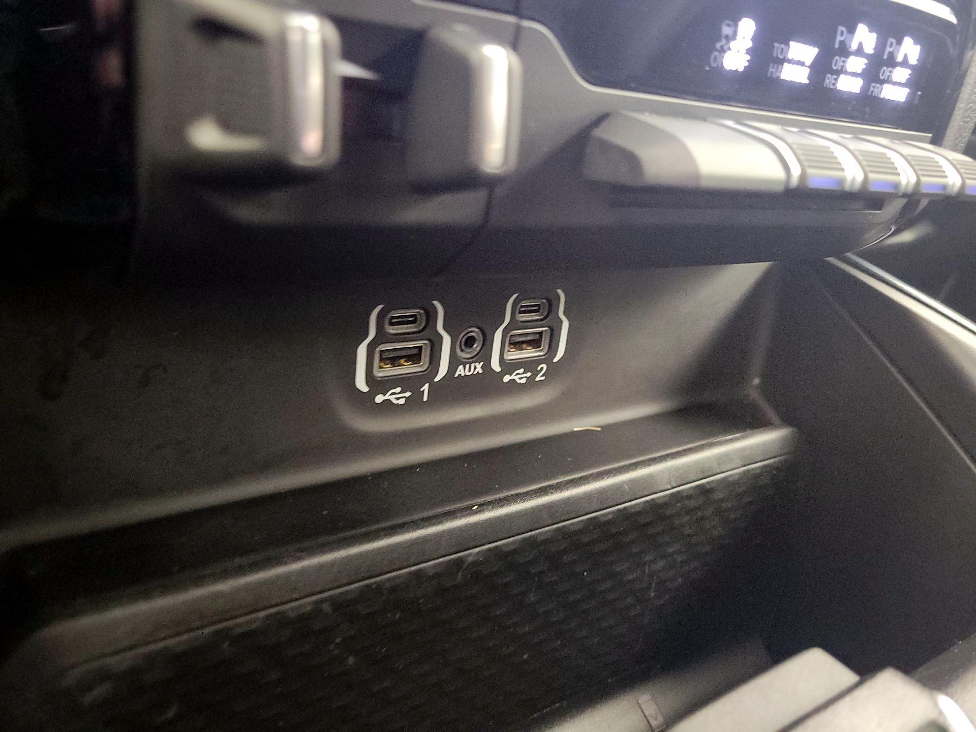 Thumbnail: 2023 RAM 1500 - 19