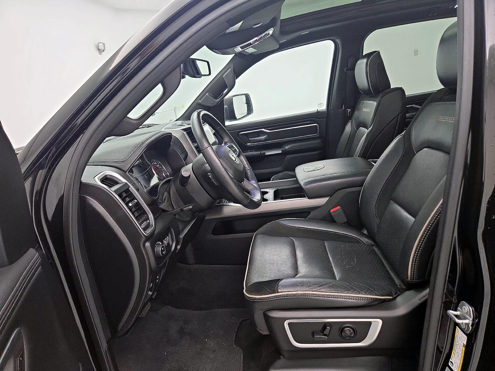 2020 RAM Ram 1500 Pickup Laramie - Photo 12