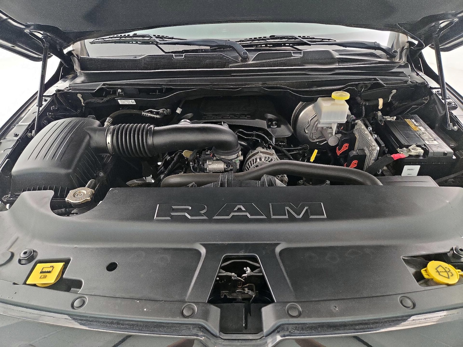2020 RAM Ram 1500 Pickup Laramie - Photo 24