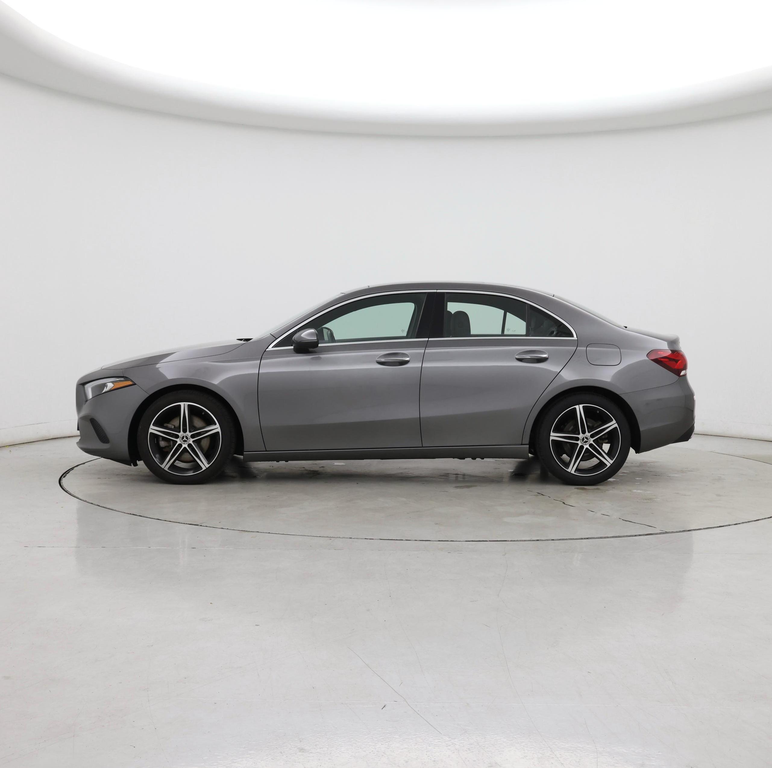 Thumbnail: 2022 Mercedes-Benz A-Class - 3