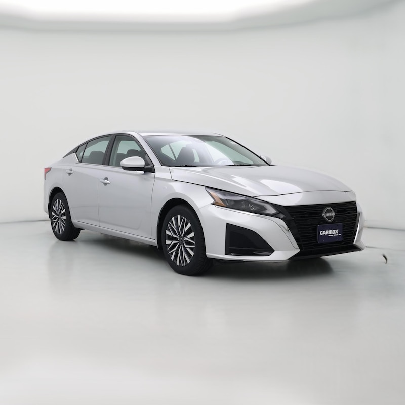 2023 Nissan Altima SV