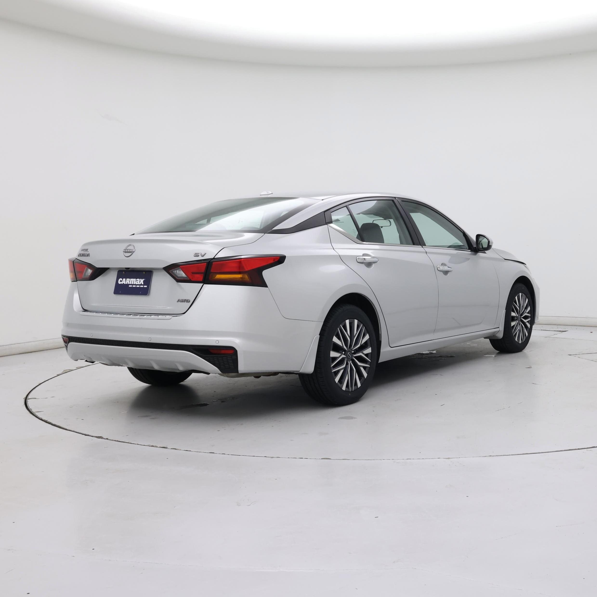 Thumbnail: 2023 Nissan Altima - 8