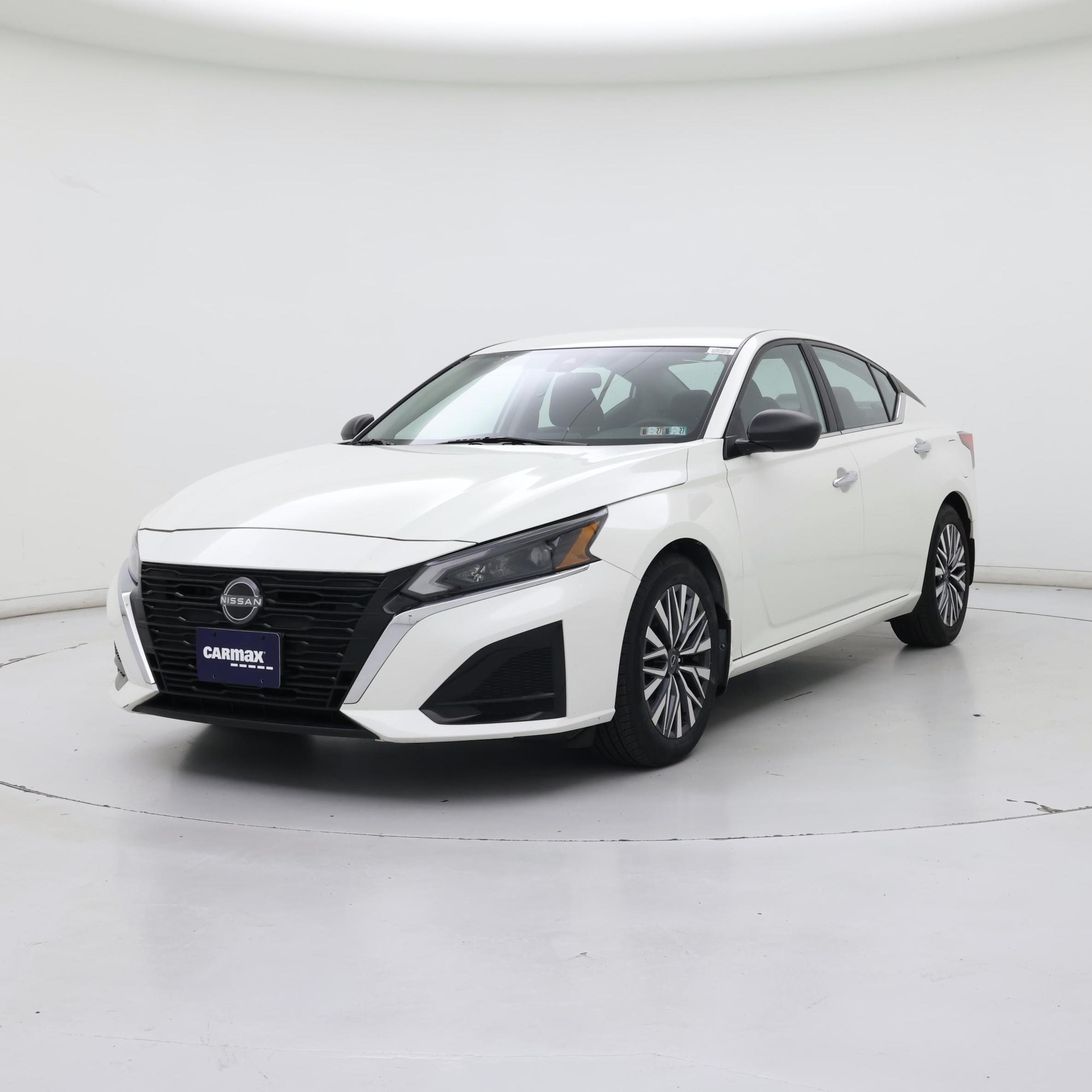 Thumbnail: 2023 Nissan Altima - 4