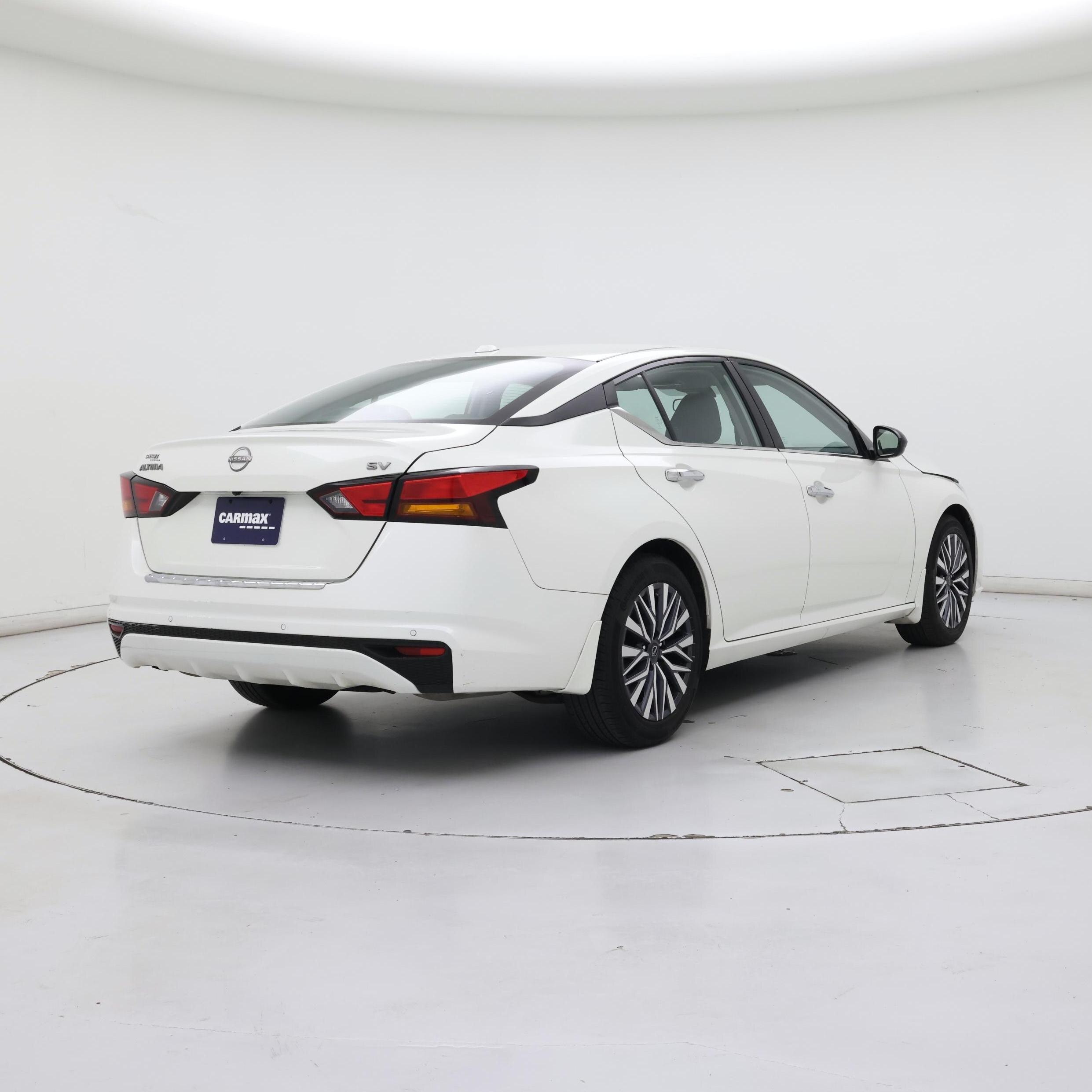 Thumbnail: 2023 Nissan Altima - 8