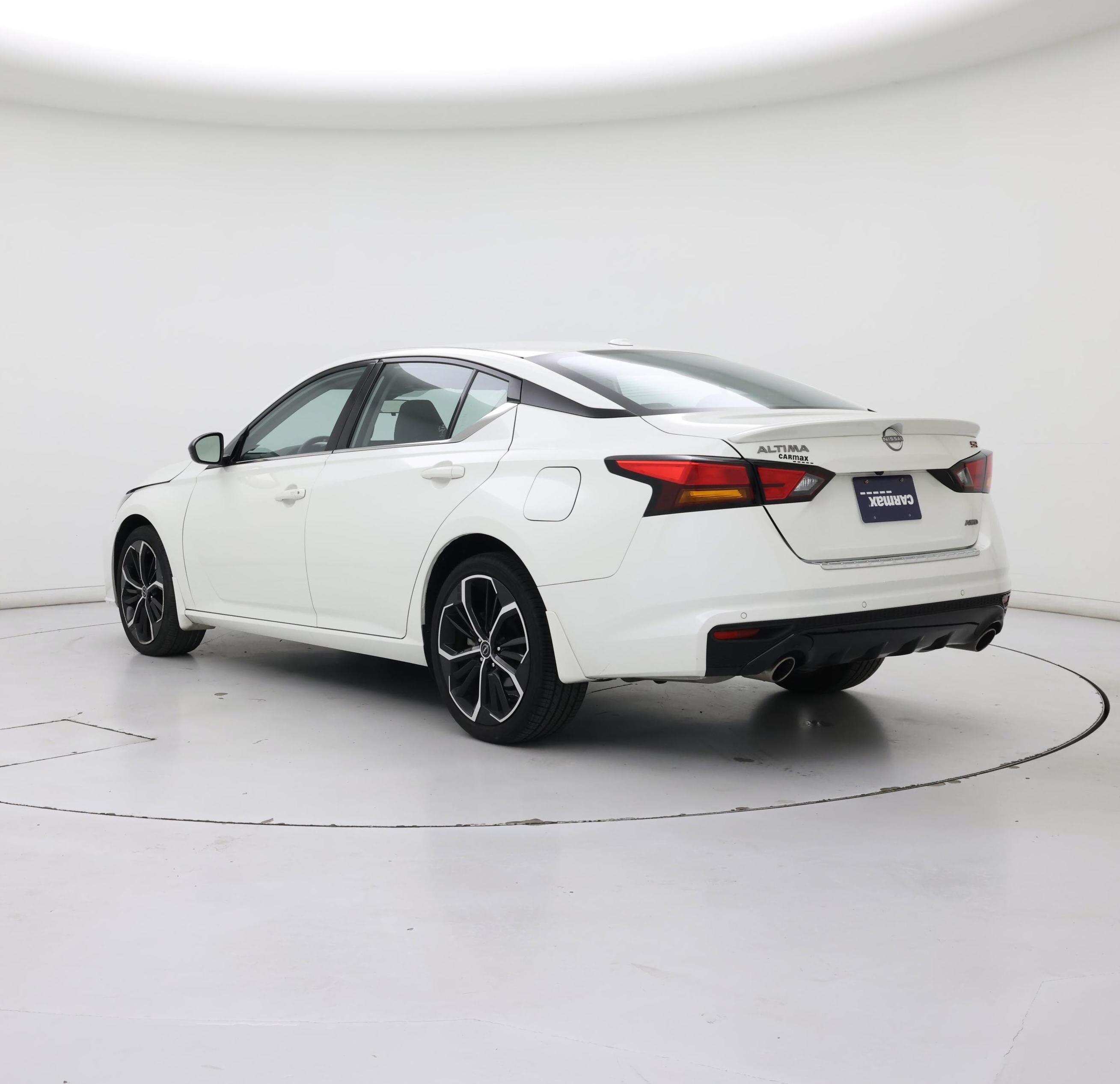 Thumbnail: 2023 Nissan Altima - 2