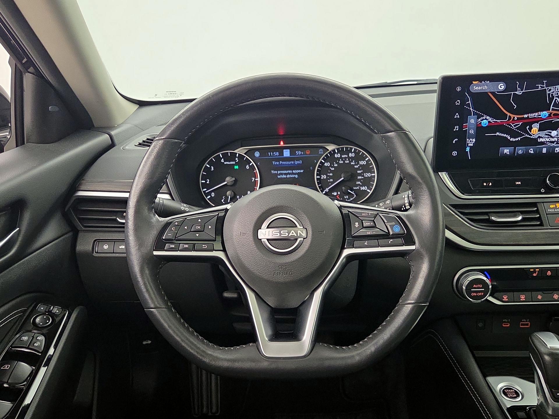 Thumbnail: 2023 Nissan Altima - 10