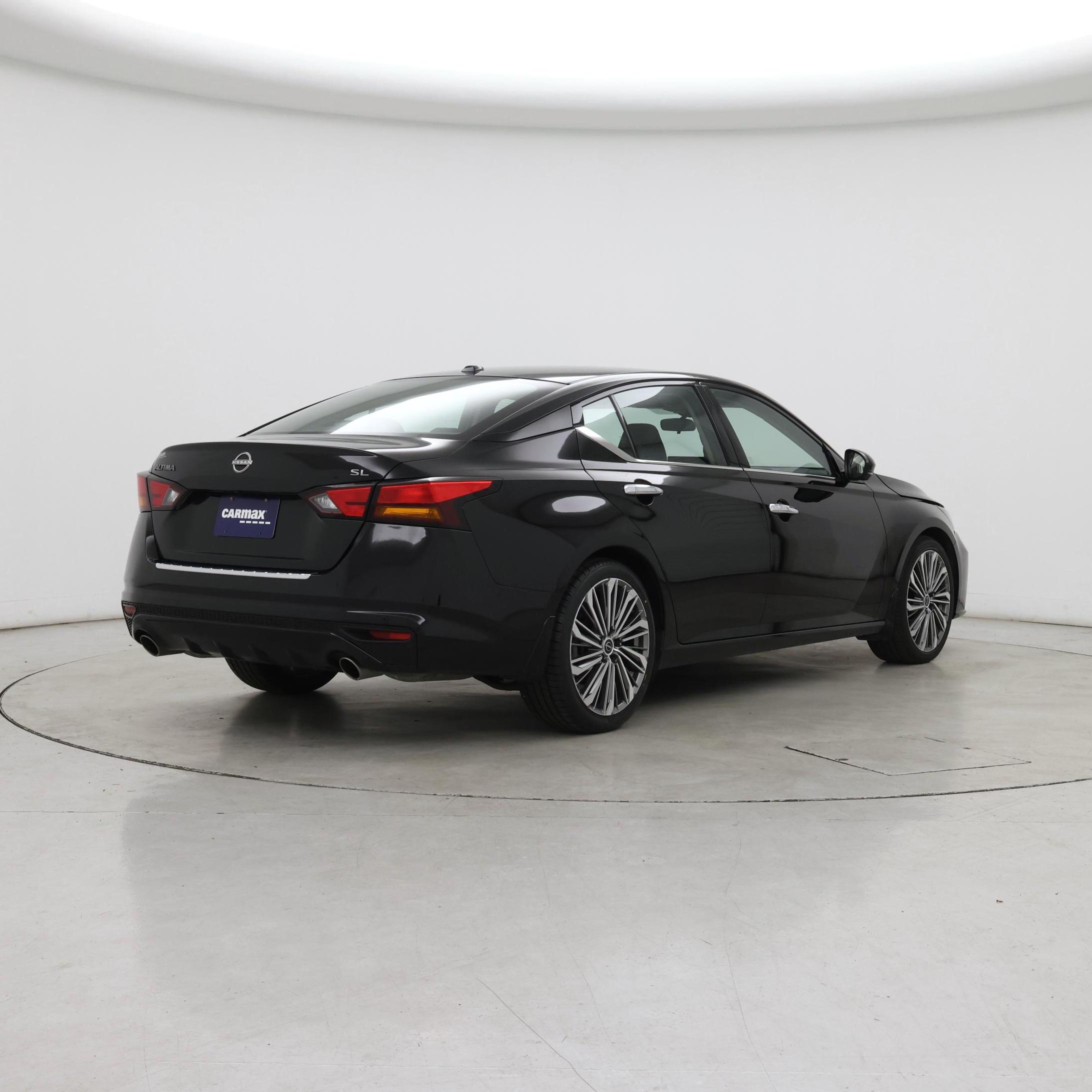 Thumbnail: 2023 Nissan Altima - 8