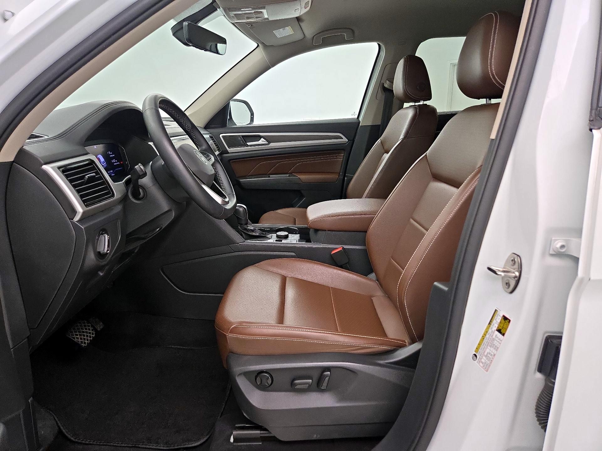 Thumbnail: 2022 Volkswagen Atlas - 11