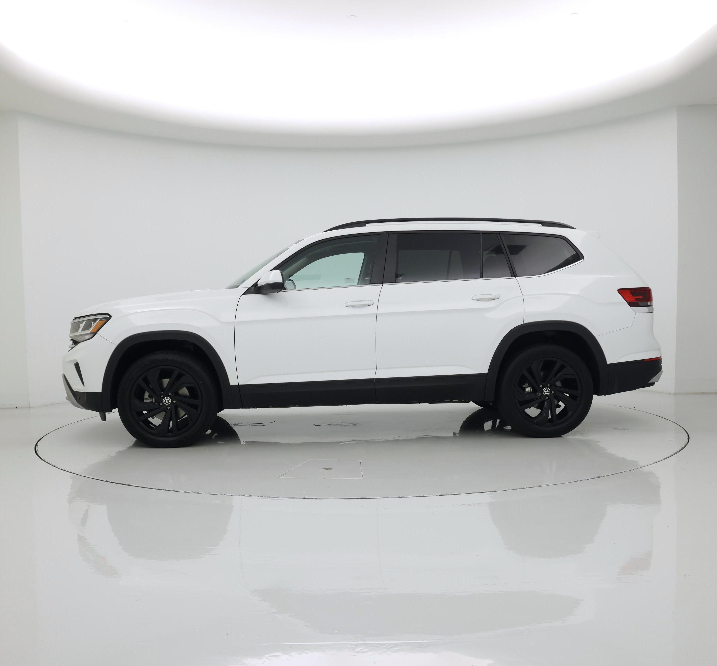 Thumbnail: 2022 Volkswagen Atlas - 3