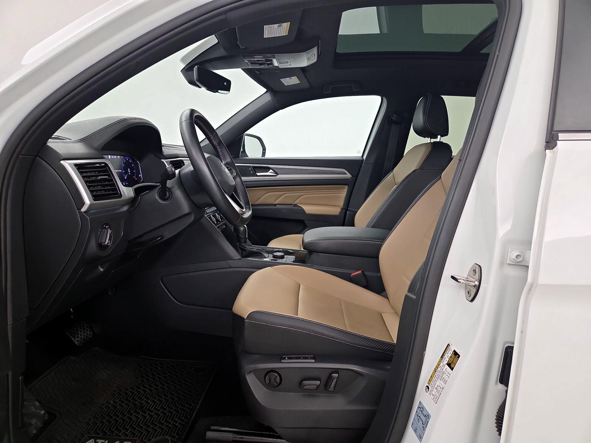 Thumbnail: 2021 Volkswagen Atlas - 11
