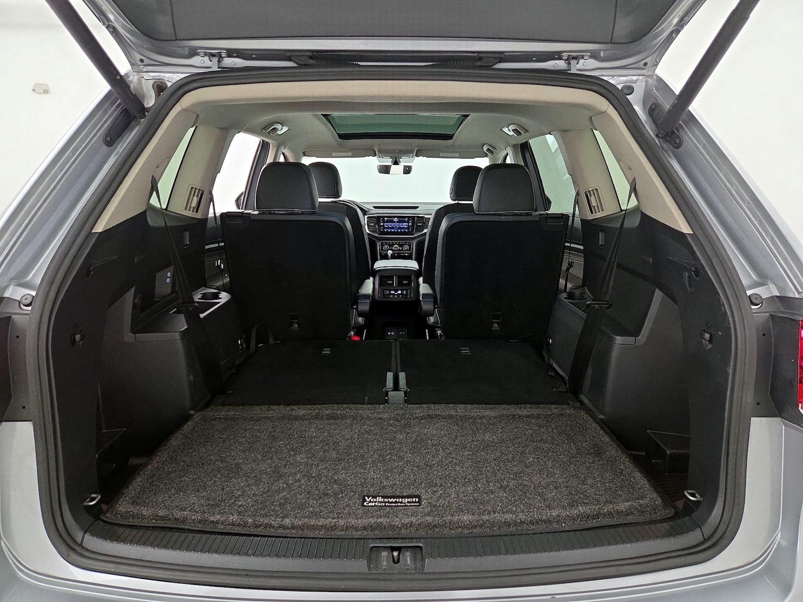 2023 Volkswagen Atlas SE w/Tech - Photo 24