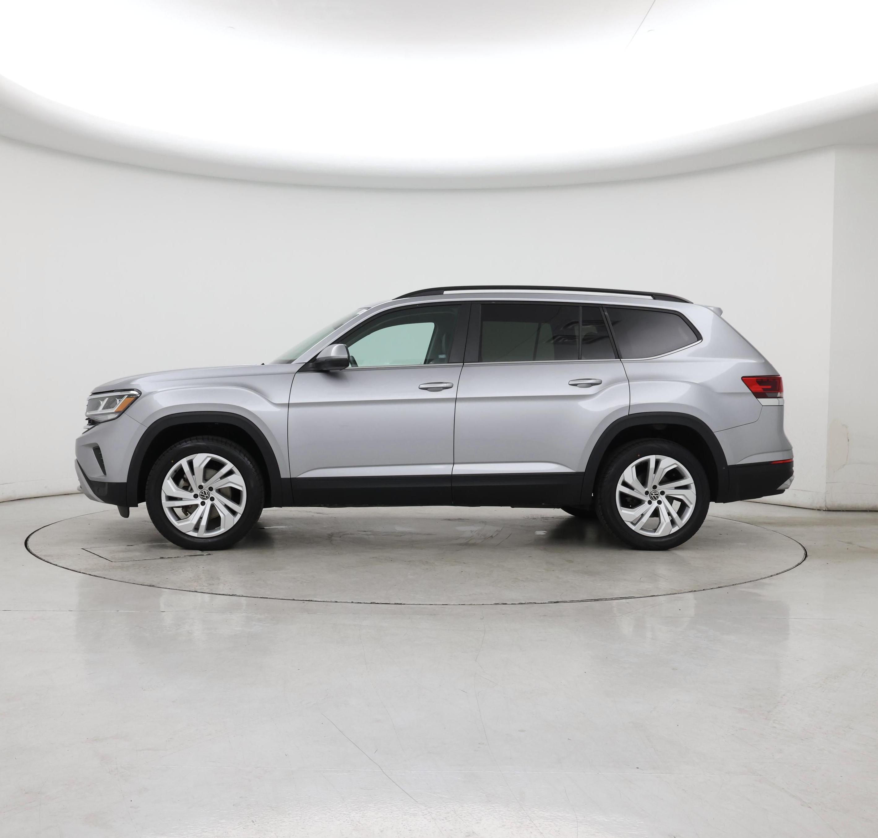 Thumbnail: 2023 Volkswagen Atlas - 3
