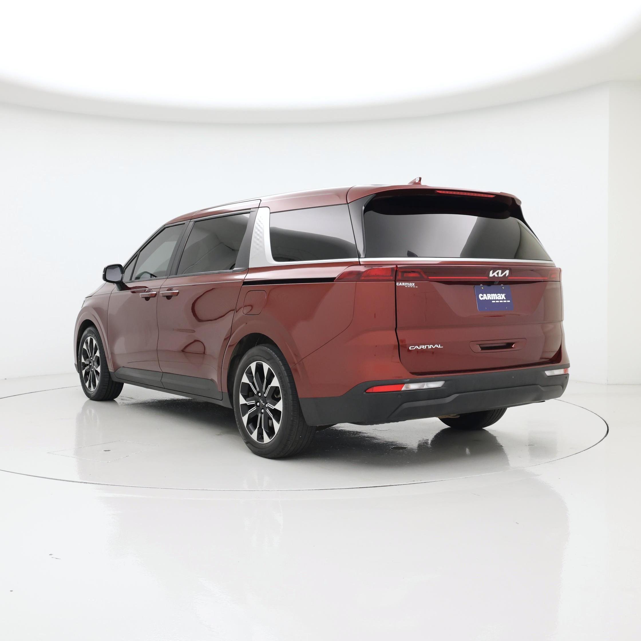 Thumbnail: 2023 Kia Carnival - 2