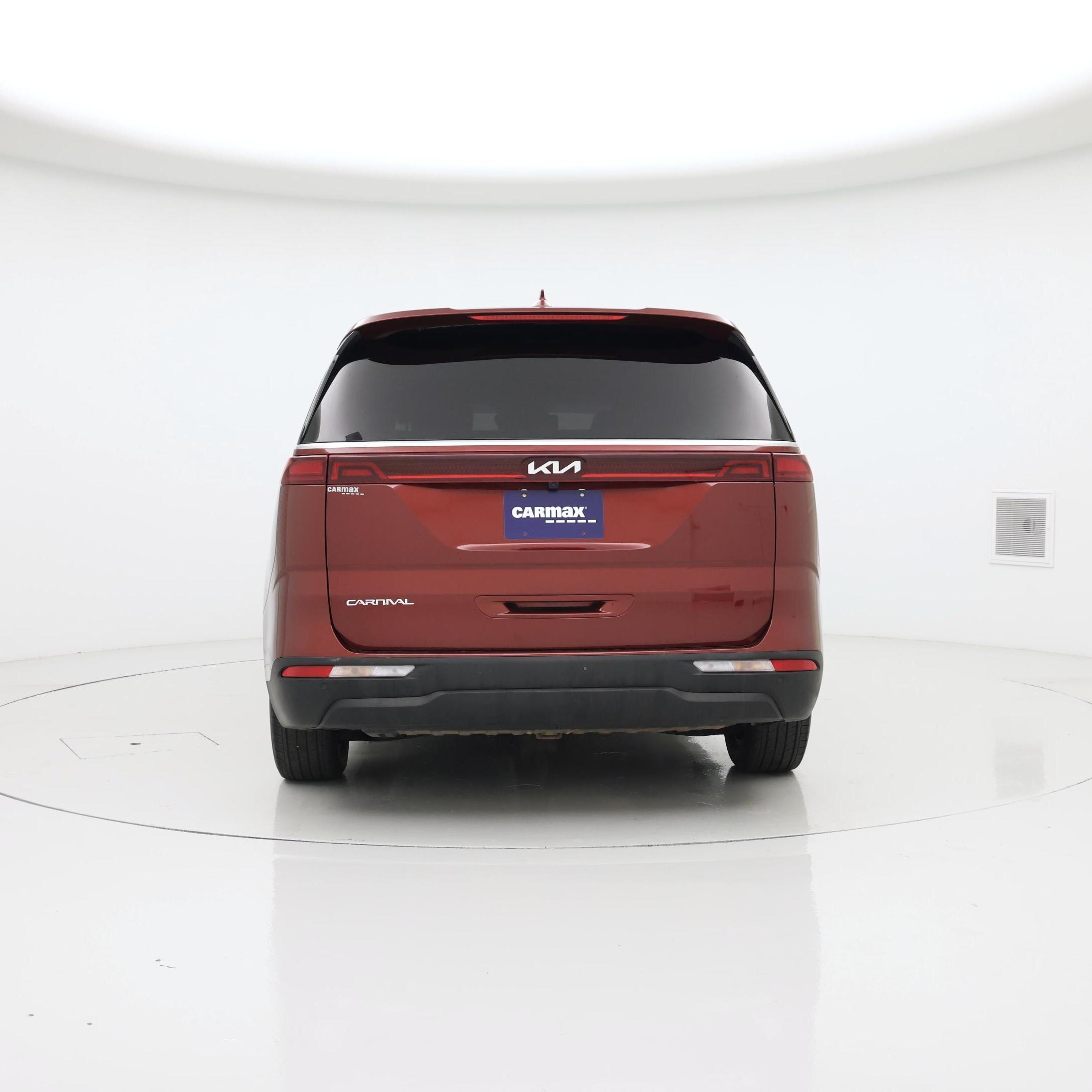 Thumbnail: 2023 Kia Carnival - 6