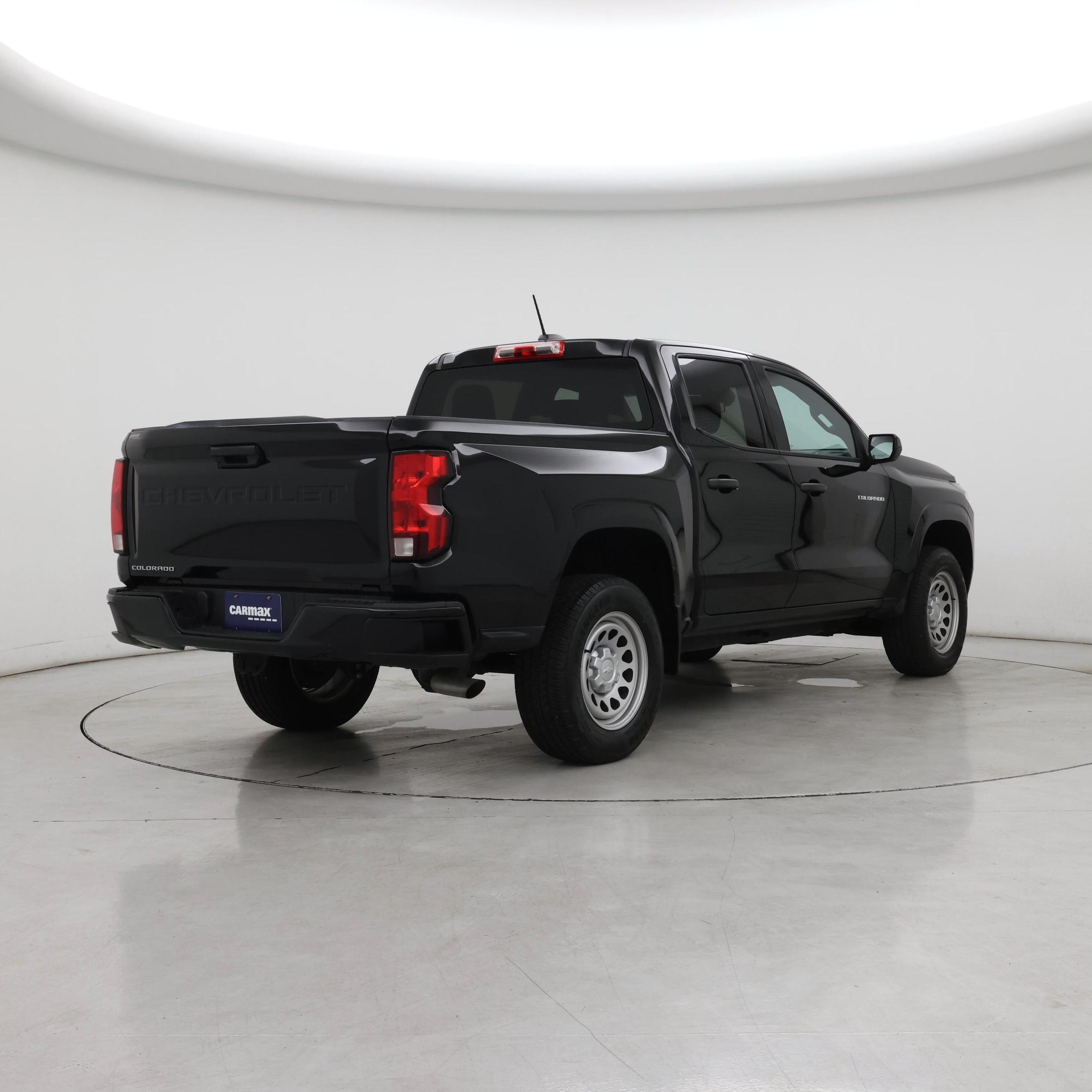 Thumbnail: 2023 Chevrolet Colorado - 8