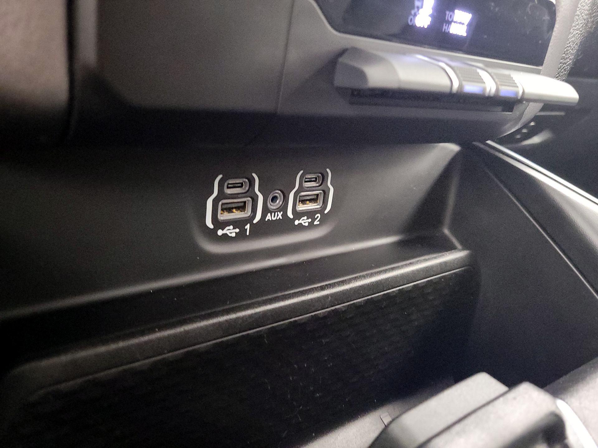 Thumbnail: 2023 RAM 1500 - 18