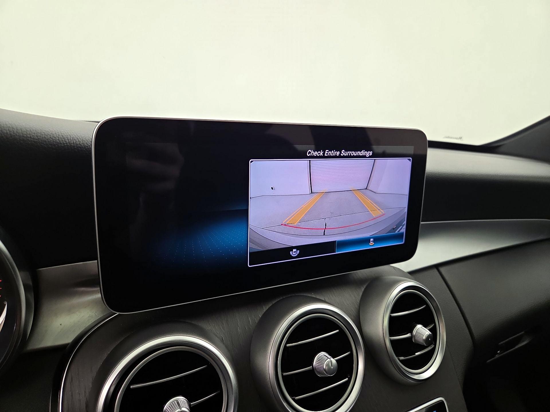 Thumbnail: 2020 Mercedes-Benz C-Class - 12