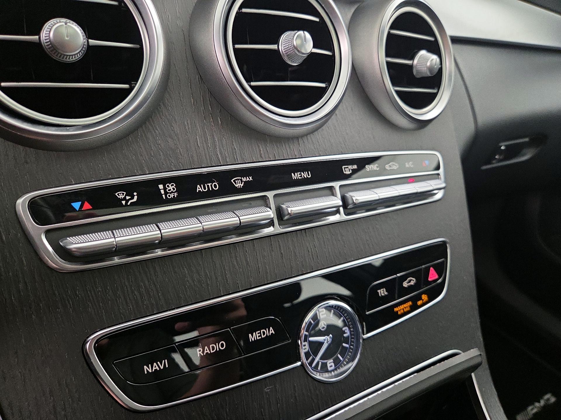 Thumbnail: 2020 Mercedes-Benz C-Class - 14