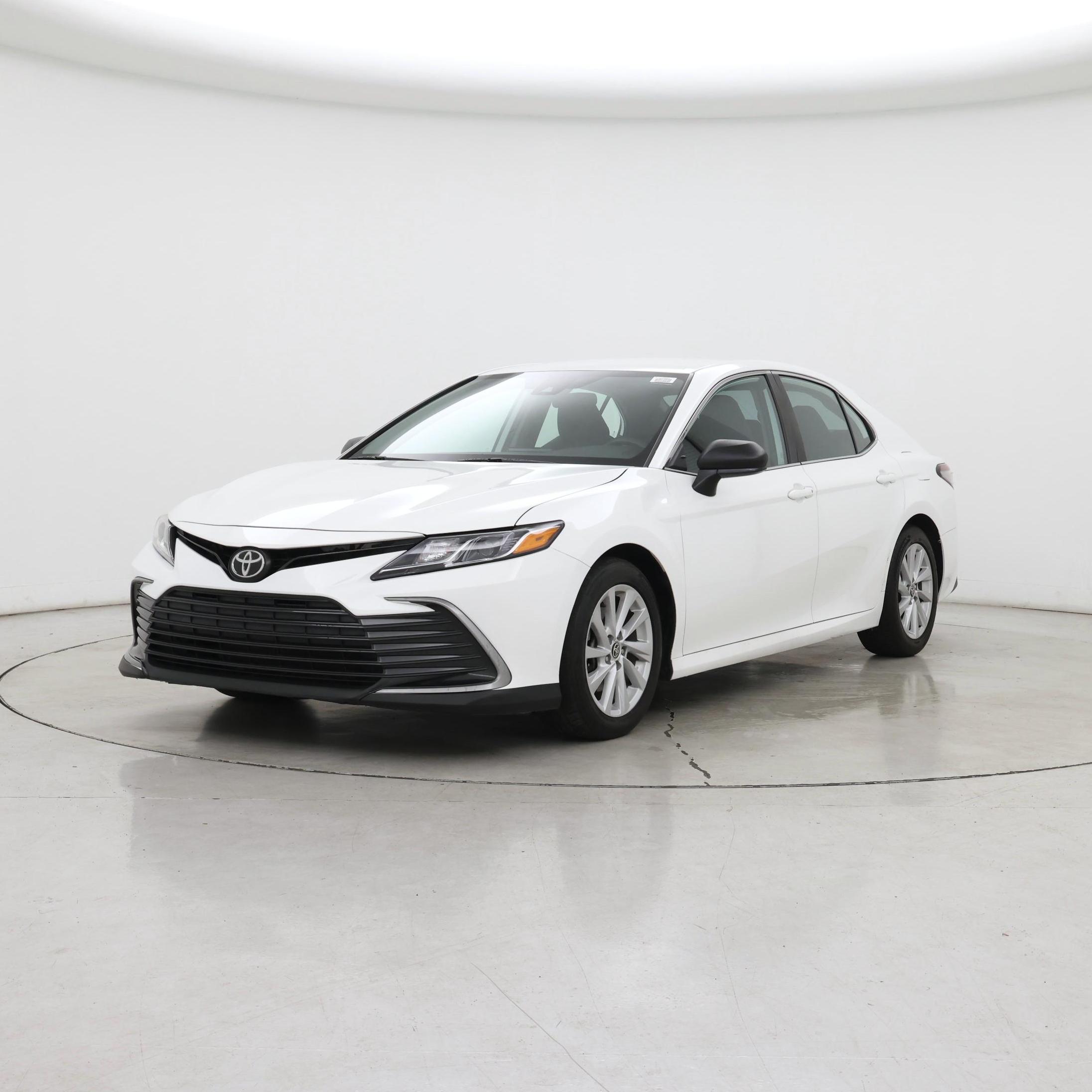 Thumbnail: 2022 Toyota Camry - 4
