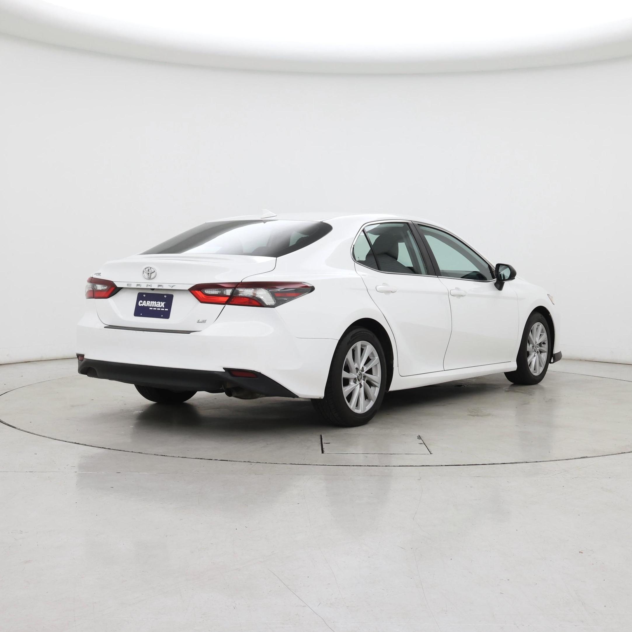Thumbnail: 2022 Toyota Camry - 8
